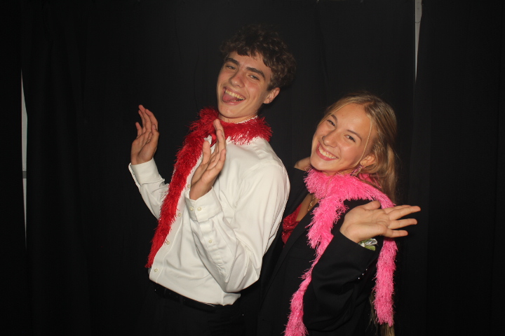 LMHS Homecoming Booth 2 | View more photos from the event at gallery.photoboothcincy.com/u/PhotoBoothCincy/LMHS-Homecoming-Booth-2