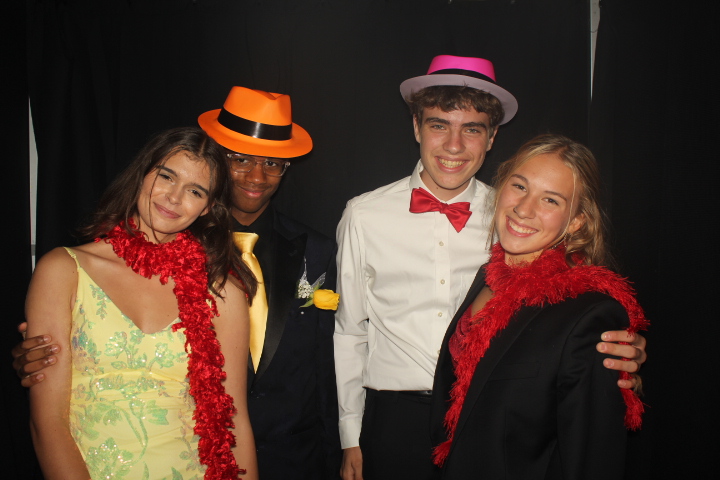 LMHS Homecoming Booth 2 | View more photos from the event at gallery.photoboothcincy.com/u/PhotoBoothCincy/LMHS-Homecoming-Booth-2