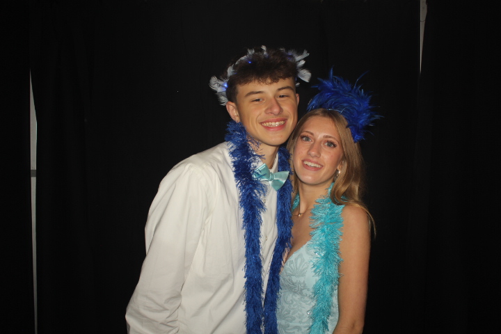 LMHS Homecoming Booth 2 | View more photos from the event at gallery.photoboothcincy.com/u/PhotoBoothCincy/LMHS-Homecoming-Booth-2