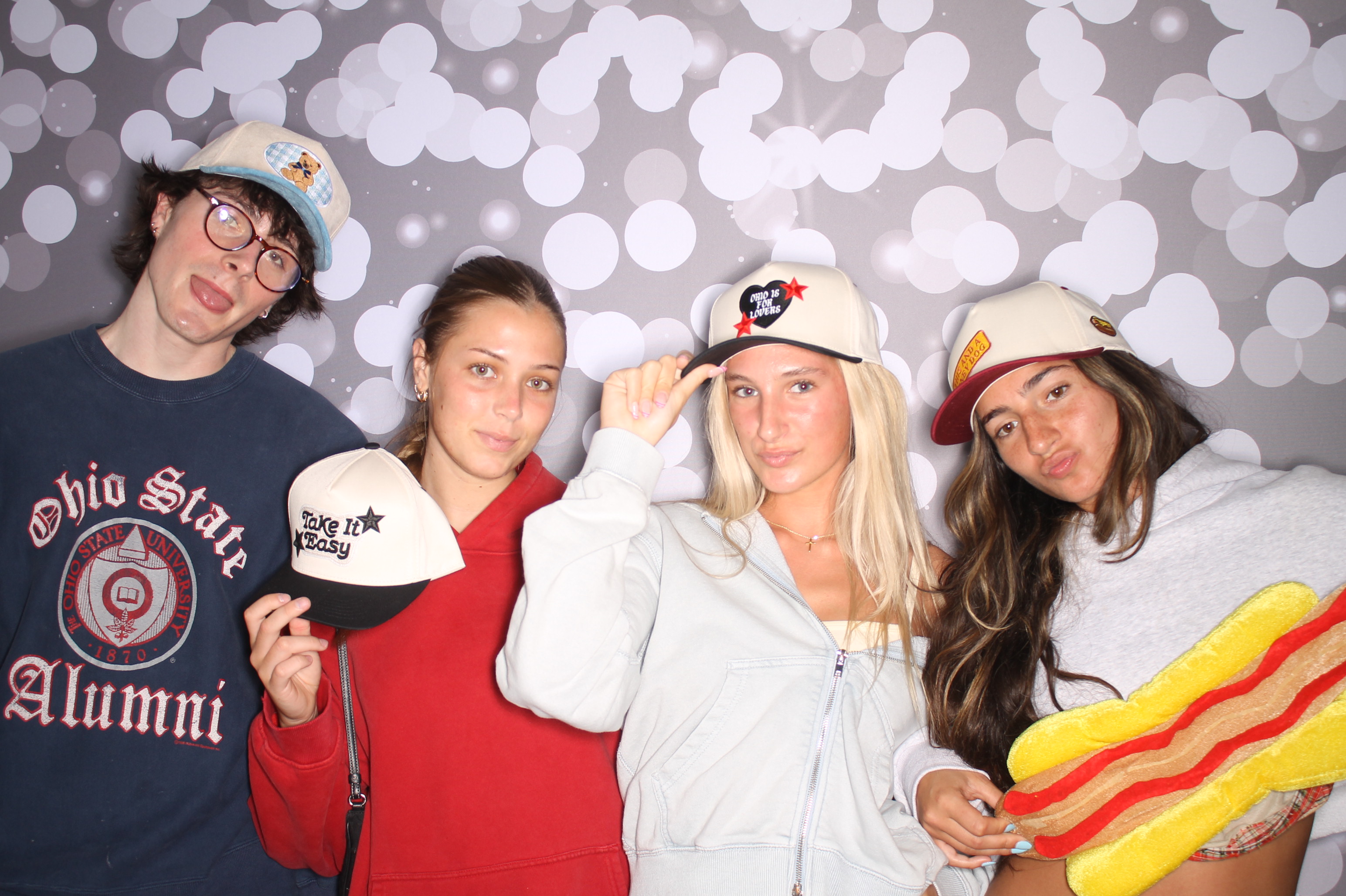 Late Night Lounge at Hub Cincy | View more photos from the event at gallery.photoboothcincy.com/u/PhotoBoothCincy/Late-Night-Lounge-at-Hub-Cincy