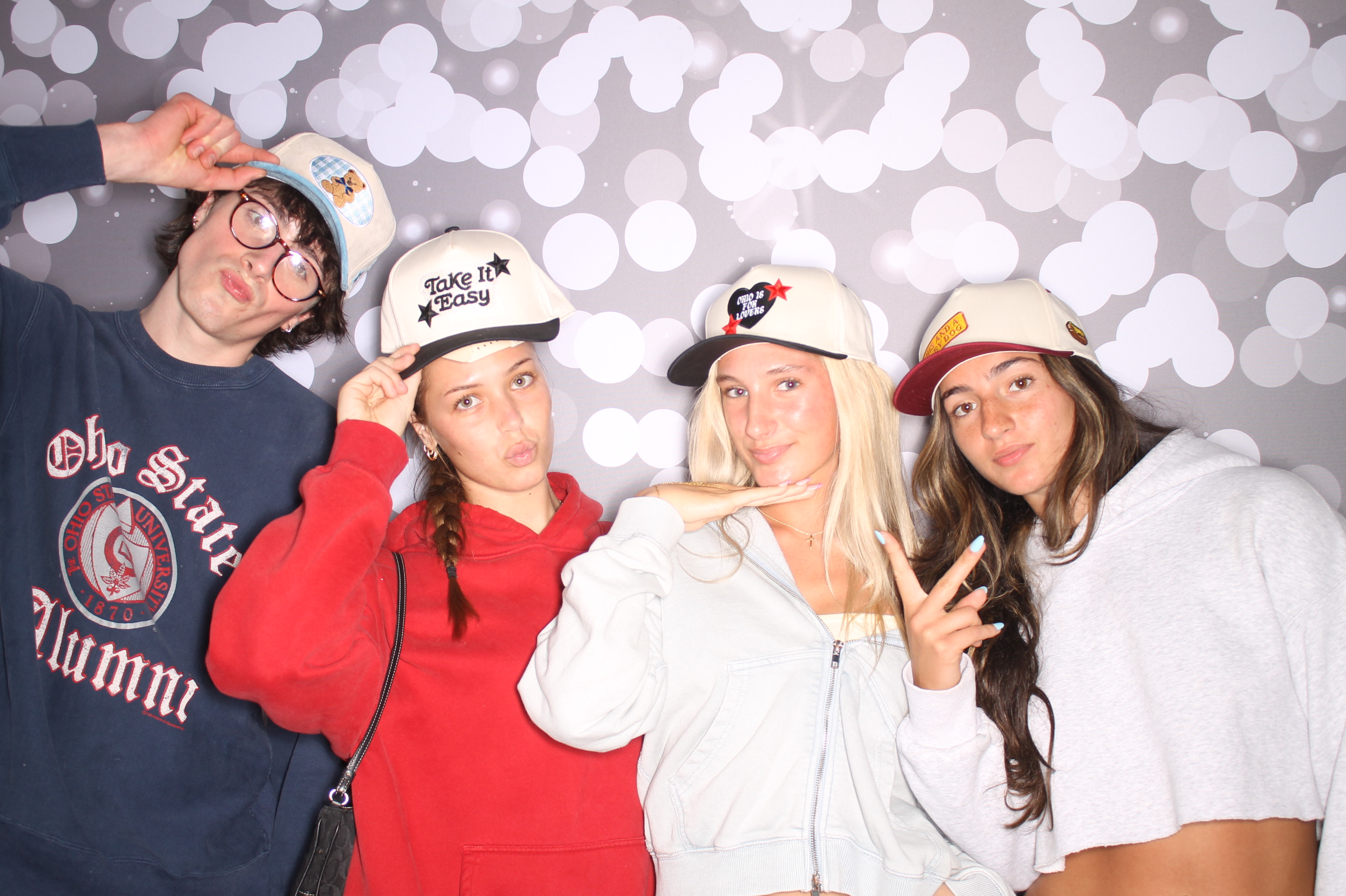 Late Night Lounge at Hub Cincy | View more photos from the event at gallery.photoboothcincy.com/u/PhotoBoothCincy/Late-Night-Lounge-at-Hub-Cincy