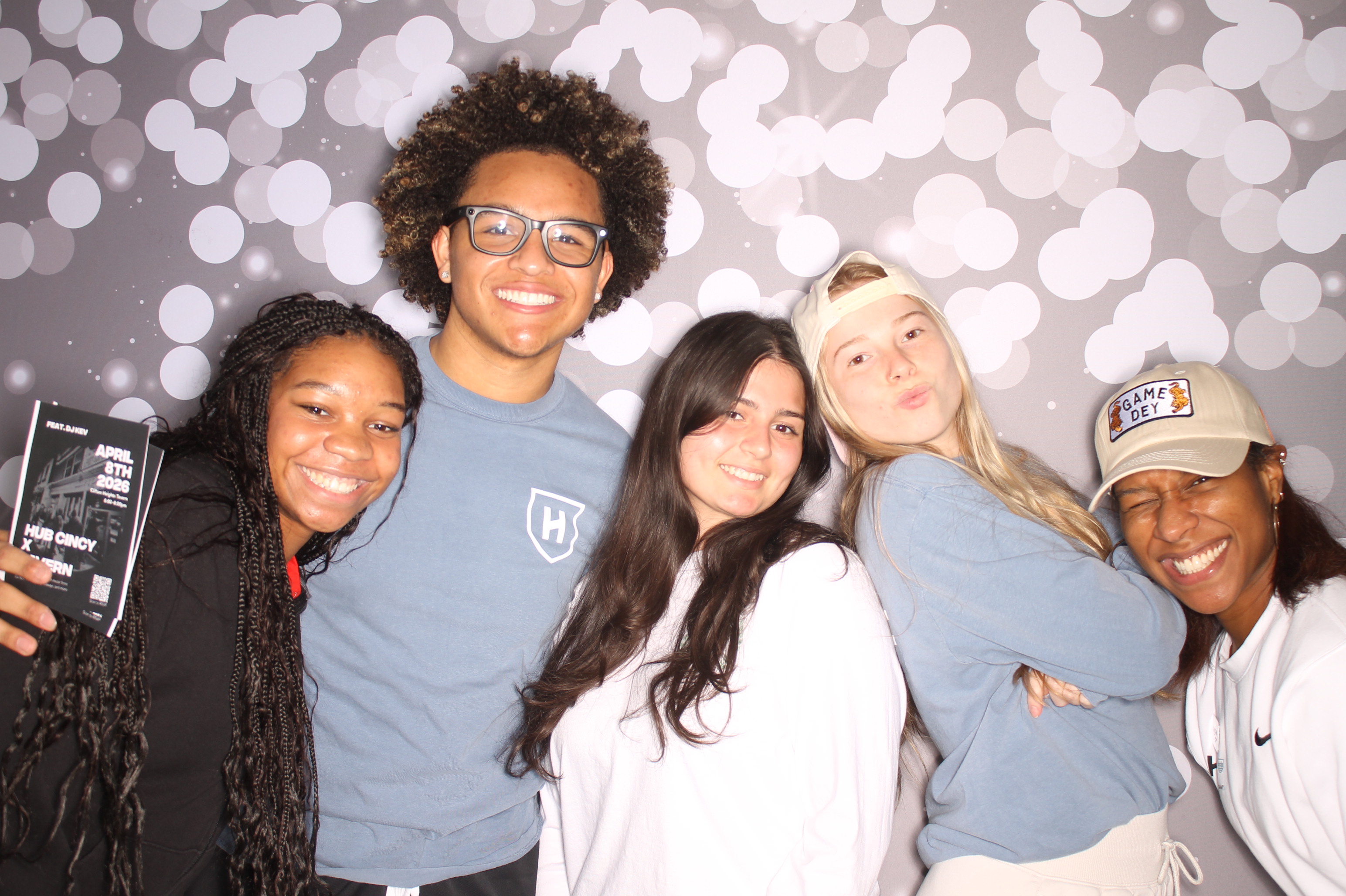Late Night Lounge at Hub Cincy | View more photos from the event at gallery.photoboothcincy.com/u/PhotoBoothCincy/Late-Night-Lounge-at-Hub-Cincy