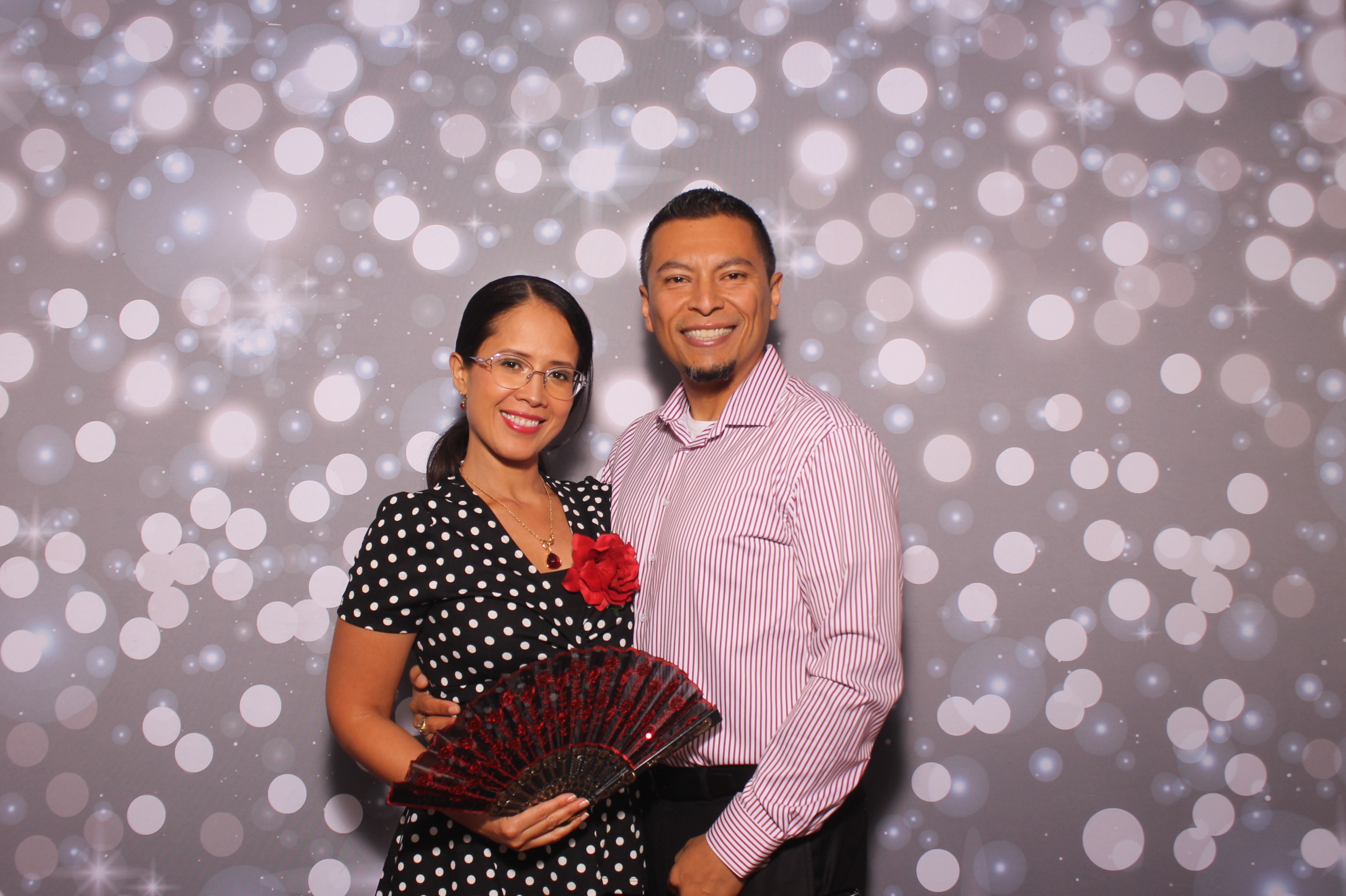 Latino Night 2026 | View more photos from the event at gallery.photoboothcincy.com/u/PhotoBoothCincy/Latino-Night-2026