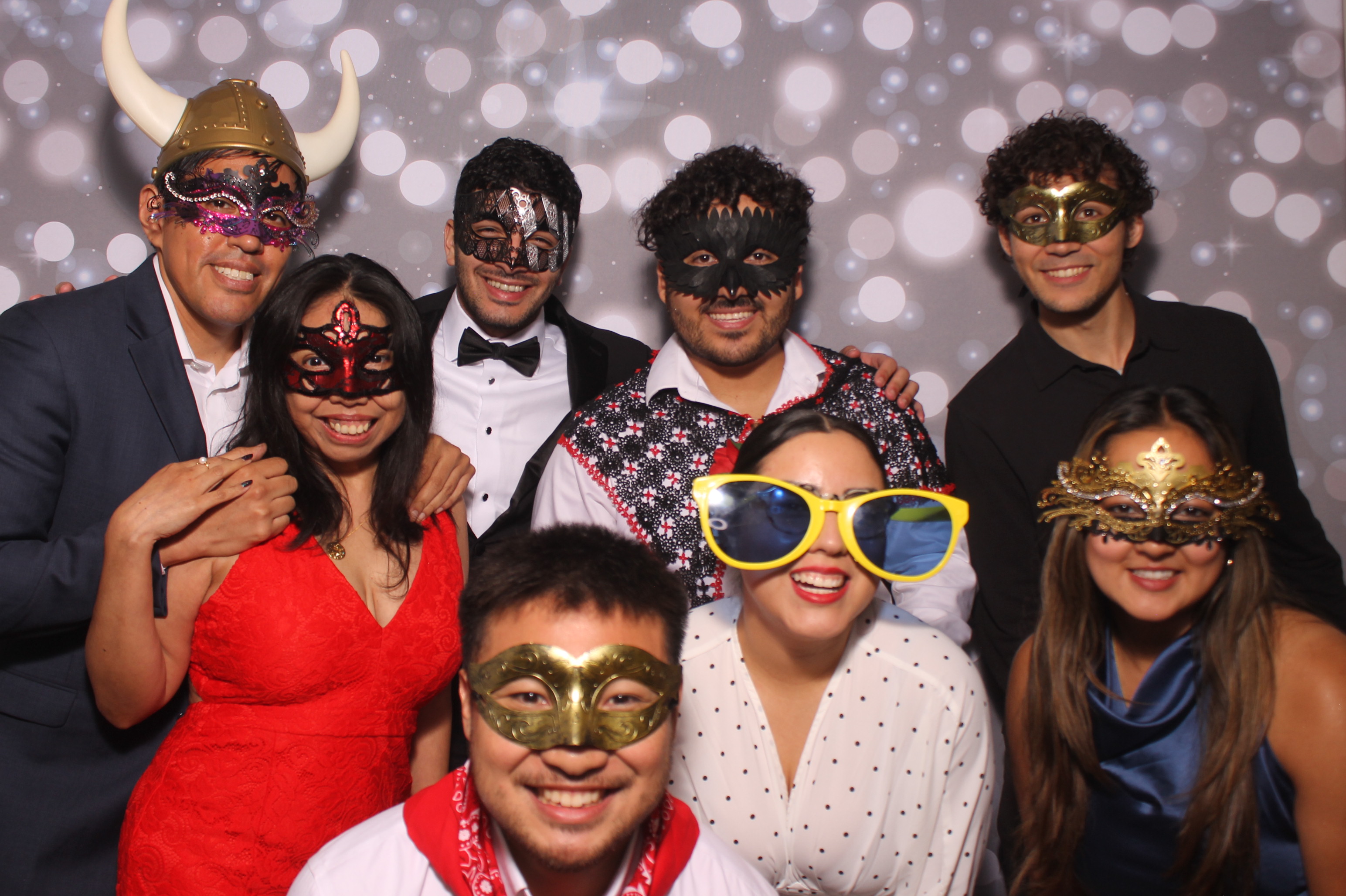 Latino Night 2026 | View more photos from the event at gallery.photoboothcincy.com/u/PhotoBoothCincy/Latino-Night-2026