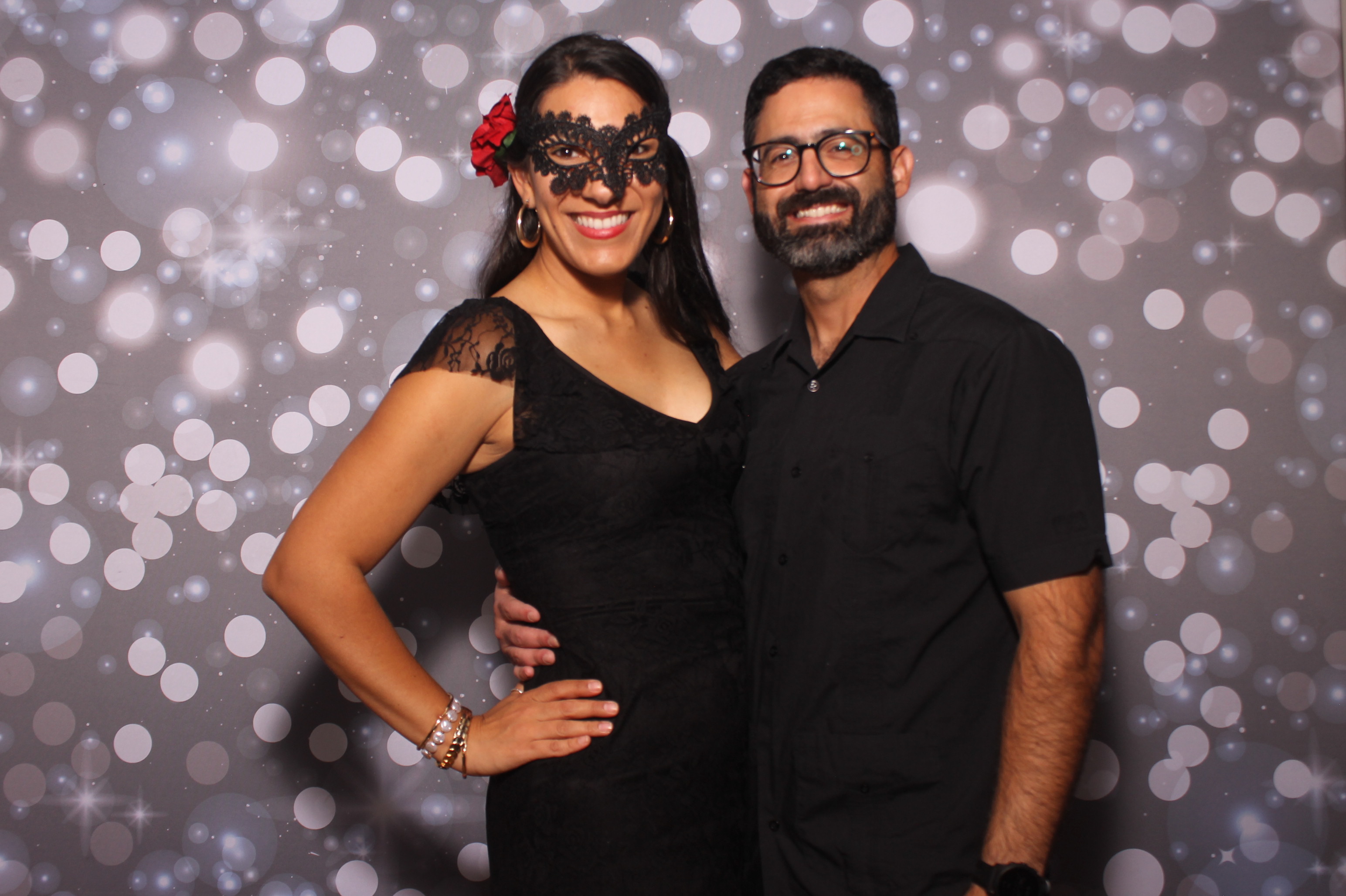 Latino Night 2026 | View more photos from the event at gallery.photoboothcincy.com/u/PhotoBoothCincy/Latino-Night-2026