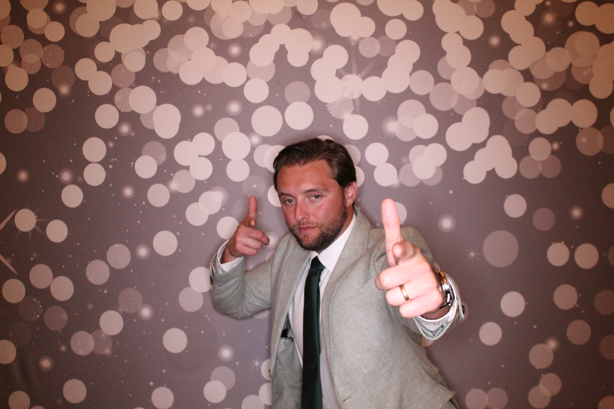 Laura & Zach Reception | View more photos from the event at gallery.photoboothcincy.com/u/PhotoBoothCincy/Laura-Zach-Reception