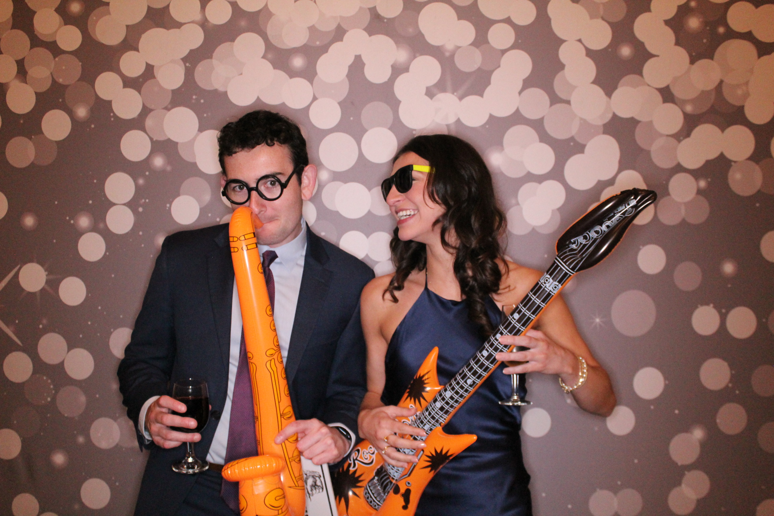 Laura & Zach Reception | View more photos from the event at gallery.photoboothcincy.com/u/PhotoBoothCincy/Laura-Zach-Reception