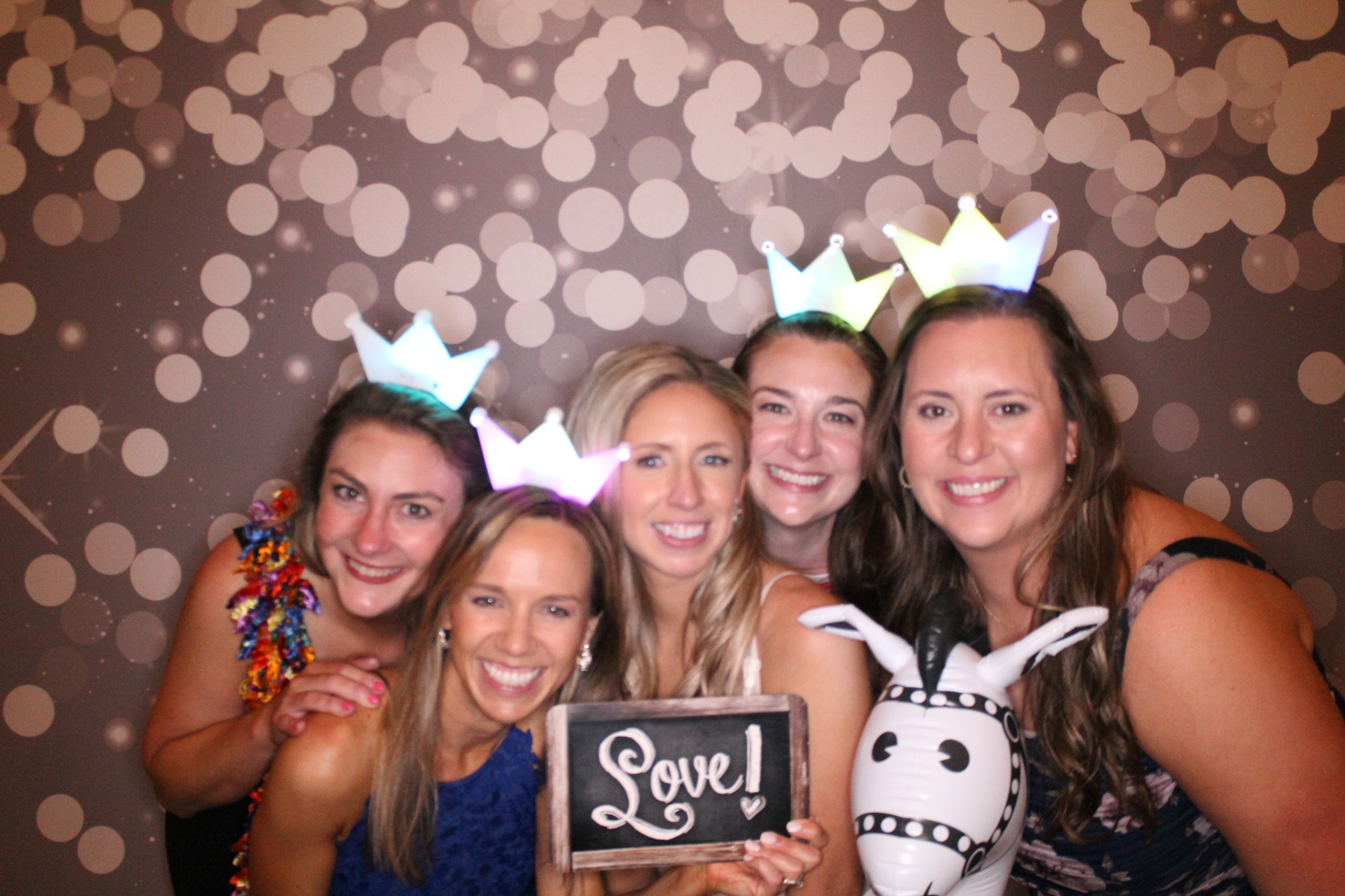 Laura & Zach Reception | View more photos from the event at gallery.photoboothcincy.com/u/PhotoBoothCincy/Laura-Zach-Reception