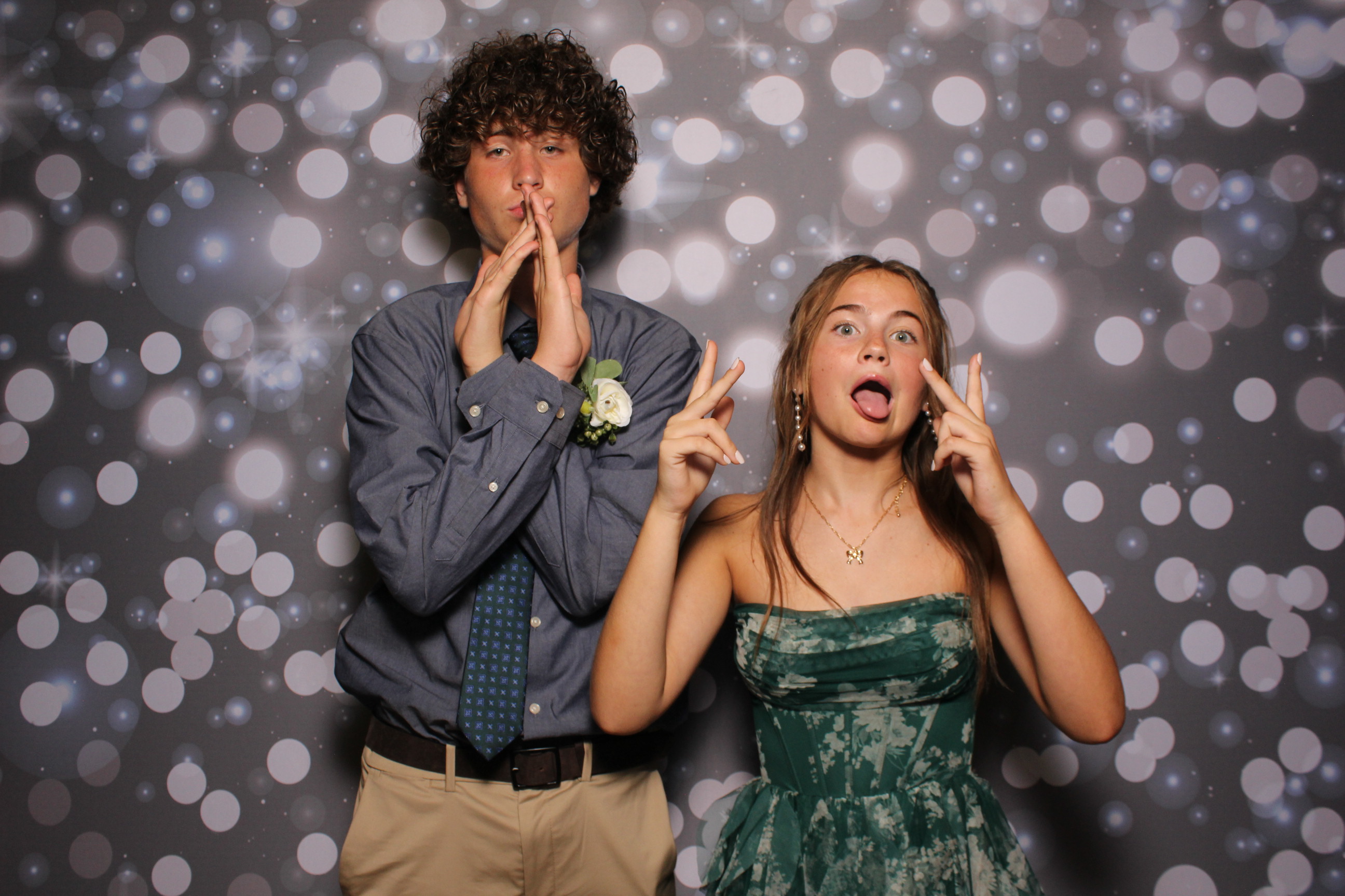 Lebanon Homecoming (Open Air) | View more photos from the event at gallery.photoboothcincy.com/u/PhotoBoothCincy/Lebanon-Homecoming-Open-Air