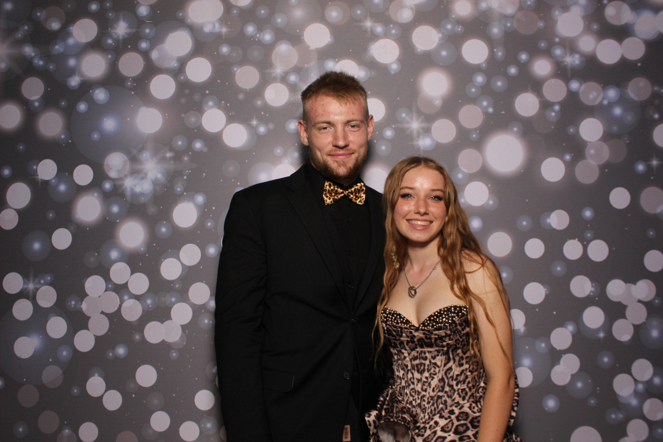 Lebanon Homecoming (Open Air) | View more photos from the event at gallery.photoboothcincy.com/u/PhotoBoothCincy/Lebanon-Homecoming-Open-Air
