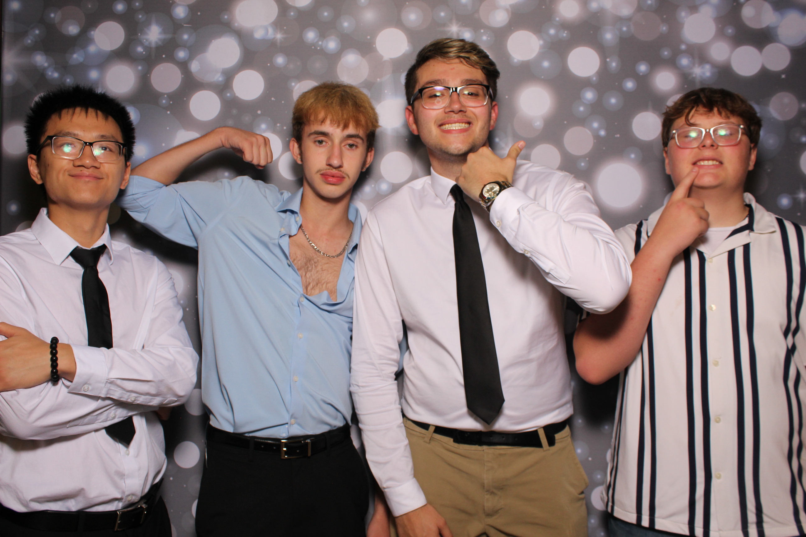 Lebanon Homecoming (Open Air) | View more photos from the event at gallery.photoboothcincy.com/u/PhotoBoothCincy/Lebanon-Homecoming-Open-Air