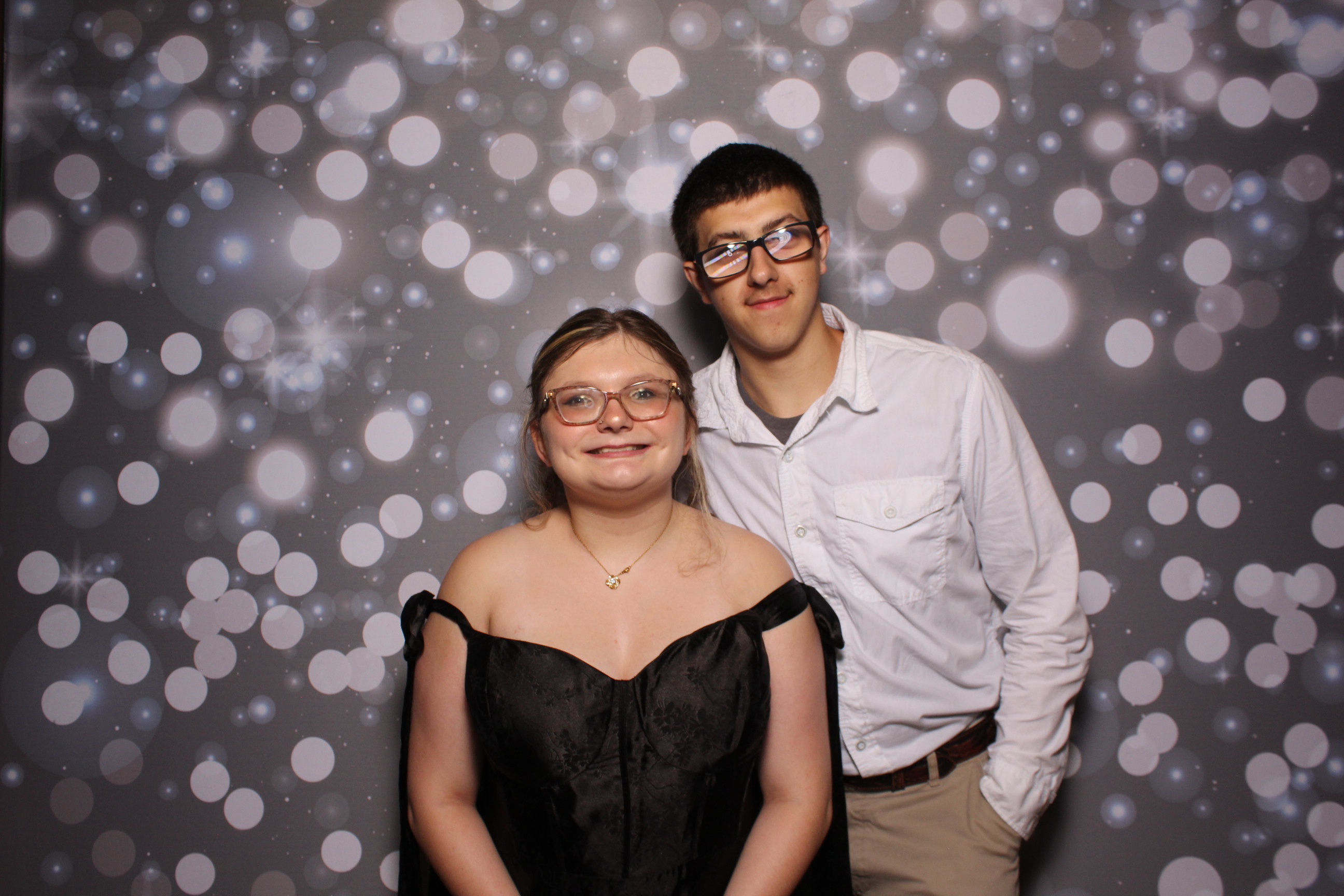 Lebanon Homecoming (Open Air) | View more photos from the event at gallery.photoboothcincy.com/u/PhotoBoothCincy/Lebanon-Homecoming-Open-Air