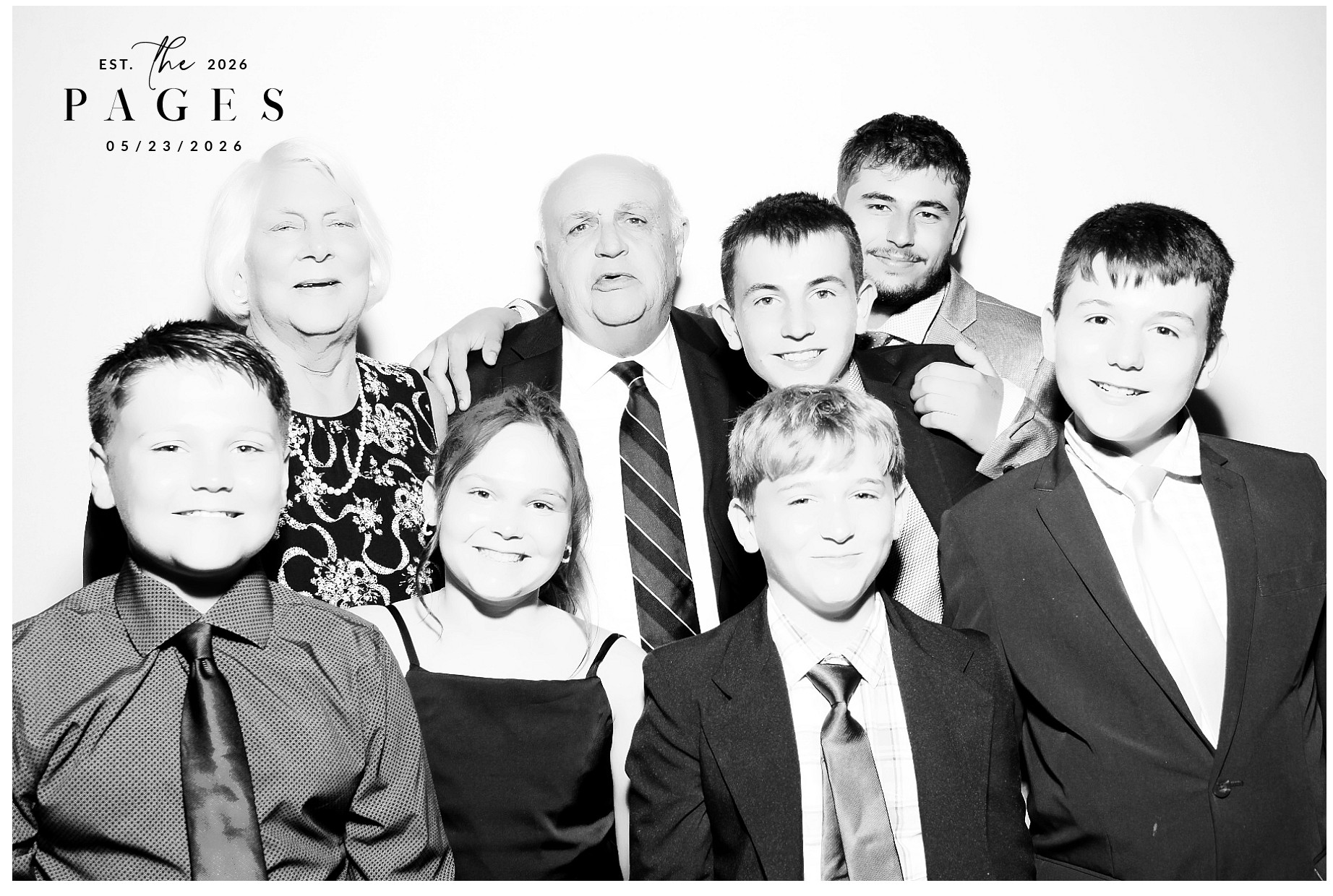 Lily & Dylan | View more photos from the event at gallery.photoboothcincy.com/u/PhotoBoothCincy/Lily-Dylan
