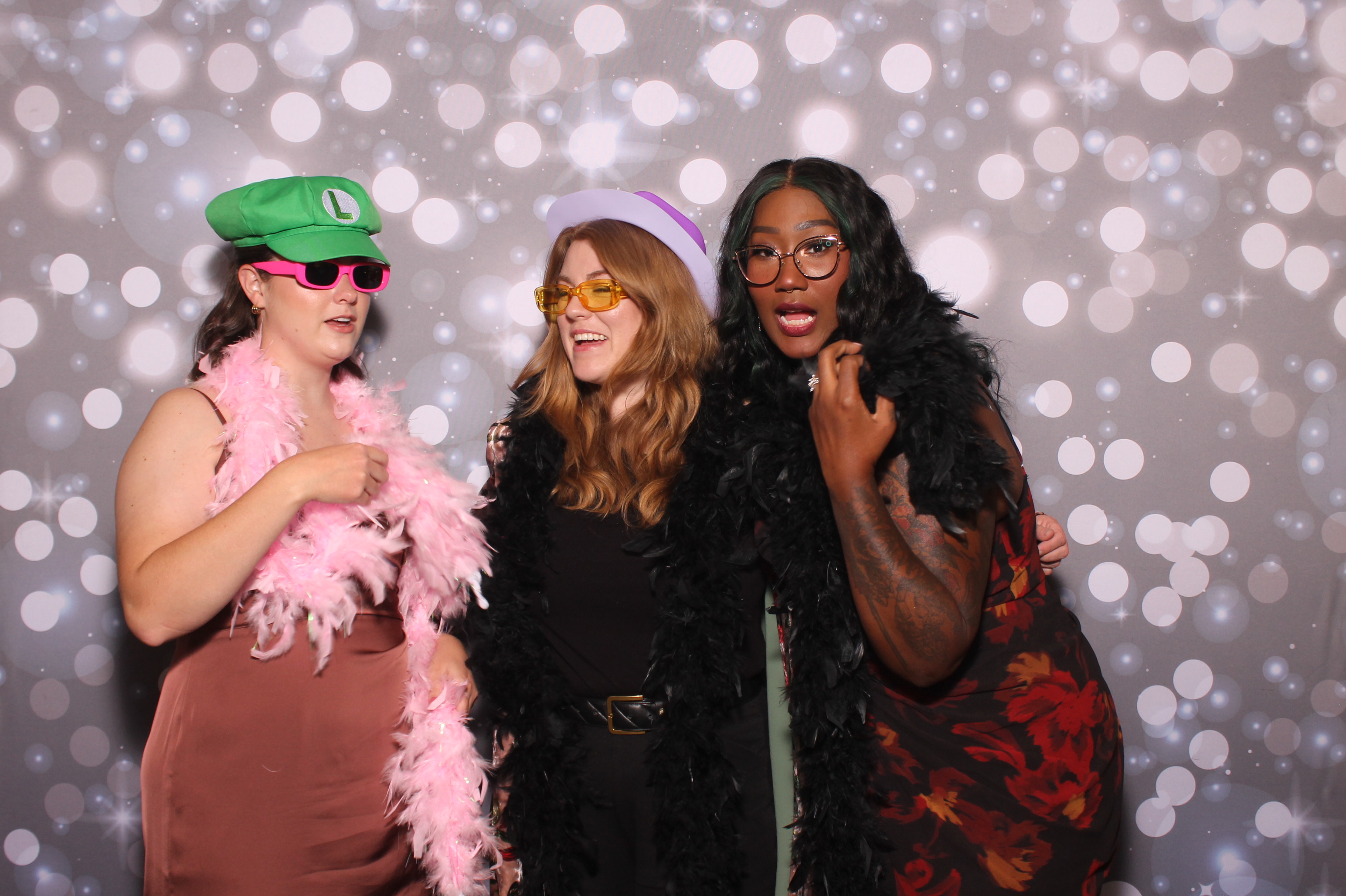 Lily & Jordan Wedding | View more photos from the event at gallery.photoboothcincy.com/u/PhotoBoothCincy/Lily-Jordan-Wedding