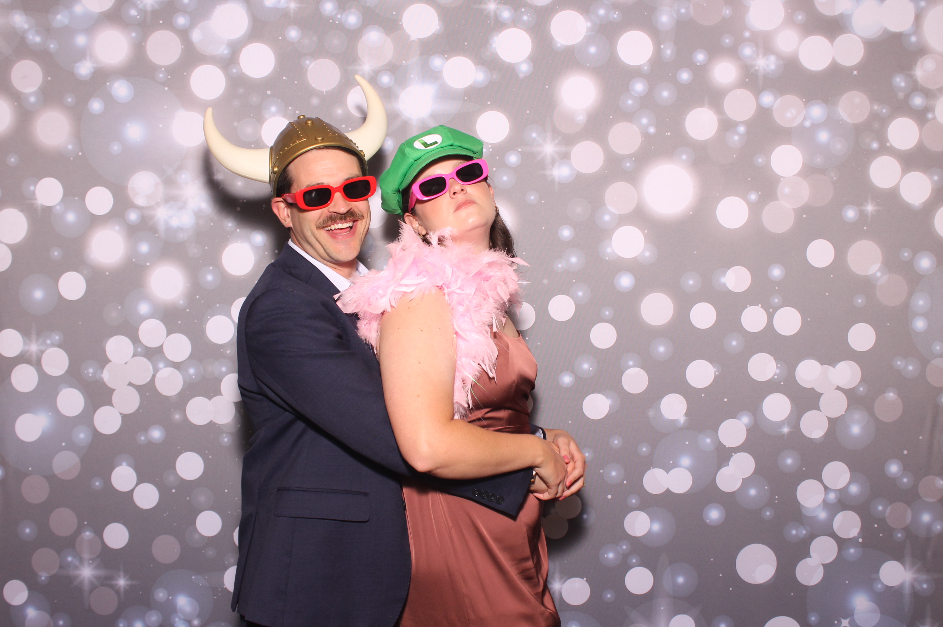 Lily & Jordan Wedding | View more photos from the event at gallery.photoboothcincy.com/u/PhotoBoothCincy/Lily-Jordan-Wedding