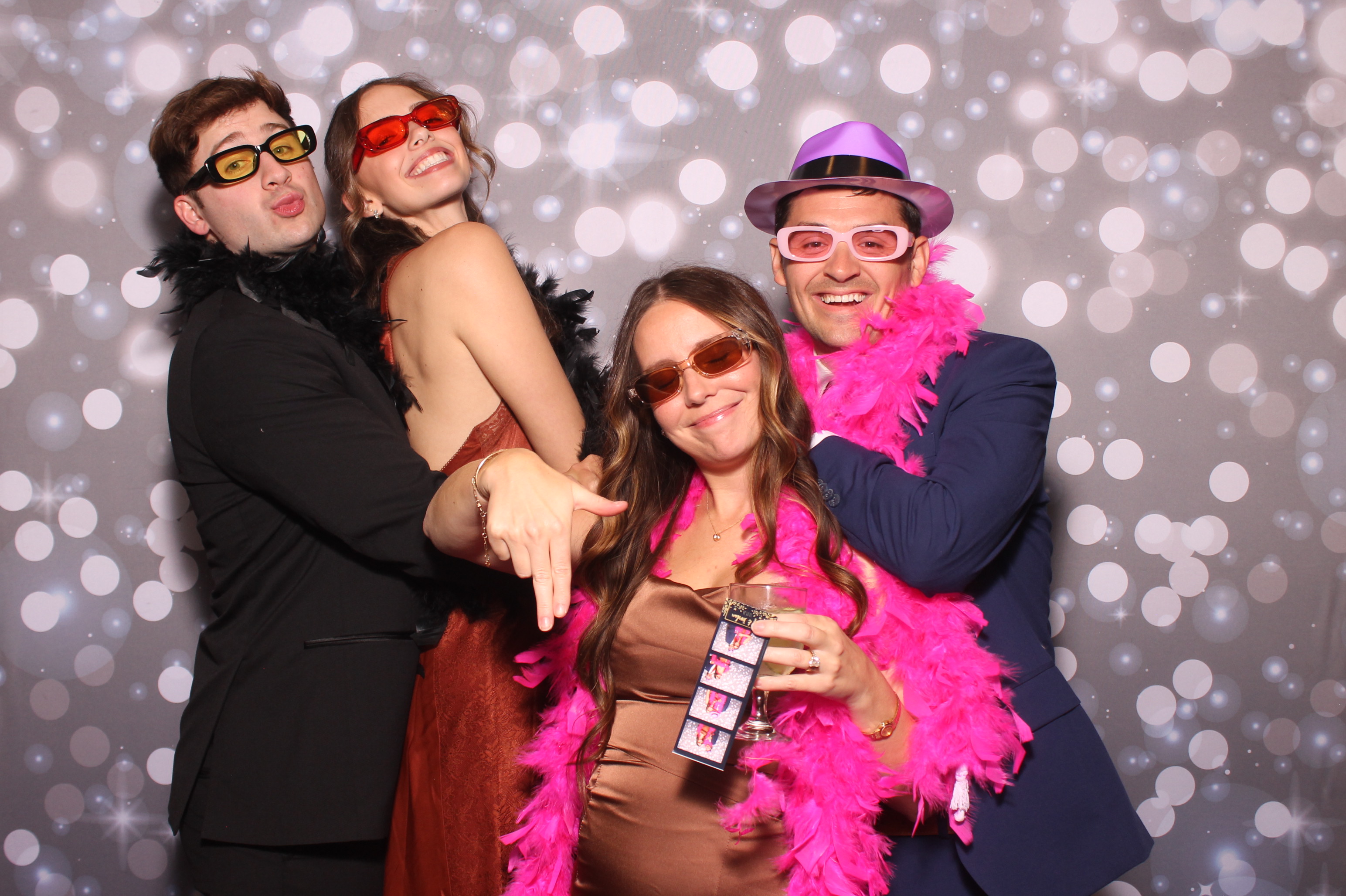 Lily & Jordan Wedding | View more photos from the event at gallery.photoboothcincy.com/u/PhotoBoothCincy/Lily-Jordan-Wedding