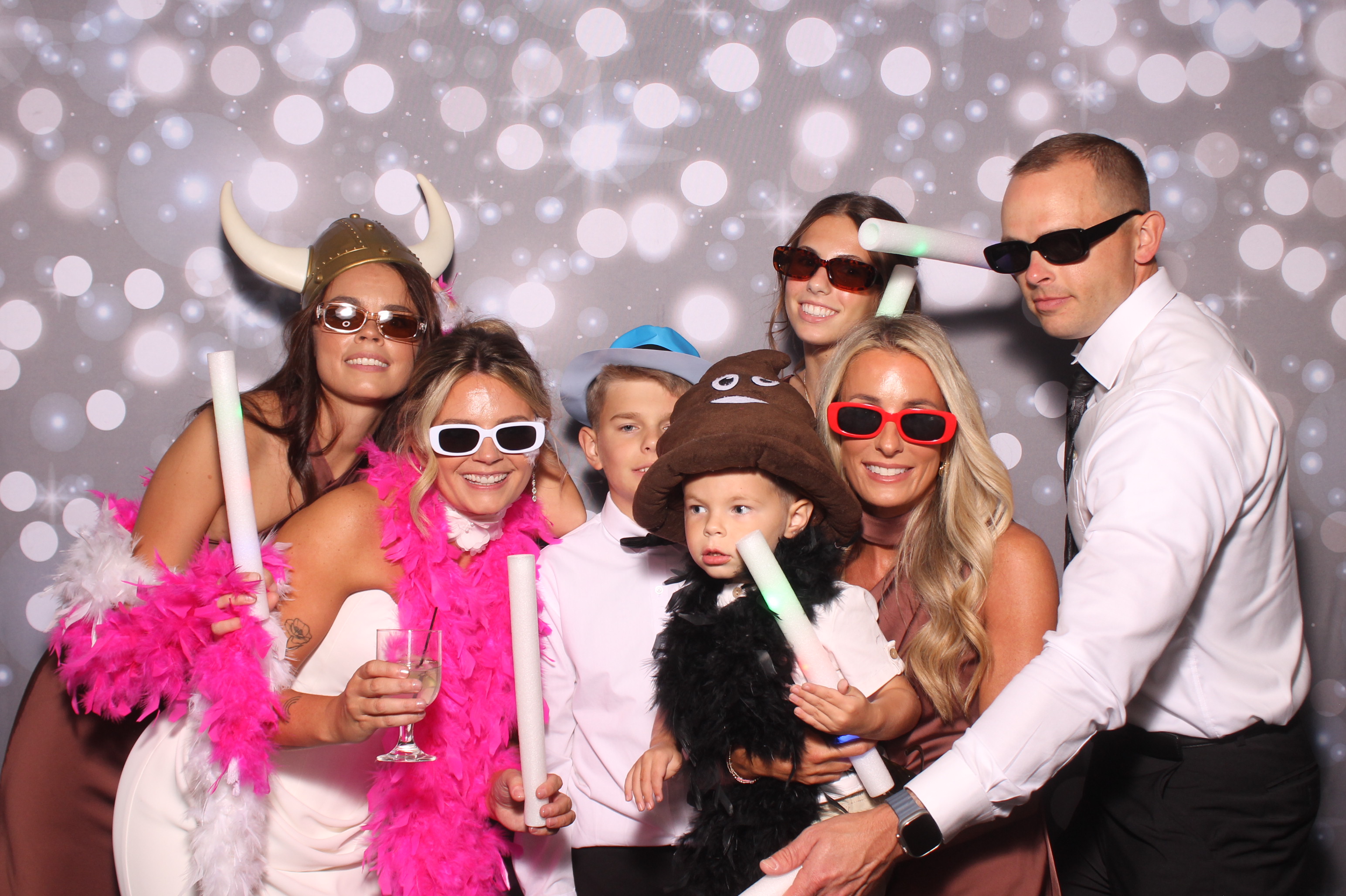 Lily & Jordan Wedding | View more photos from the event at gallery.photoboothcincy.com/u/PhotoBoothCincy/Lily-Jordan-Wedding