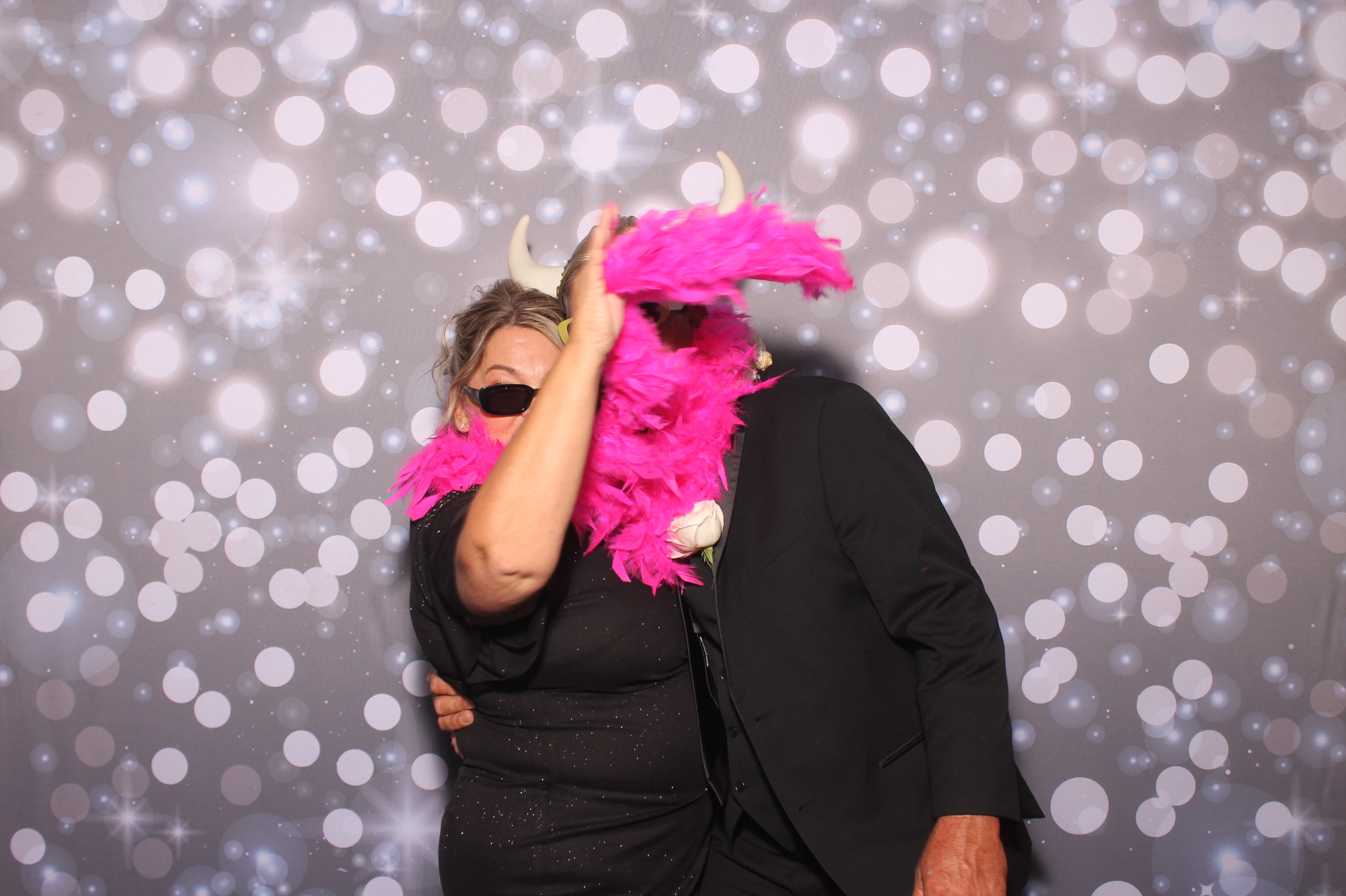 Lily & Jordan Wedding | View more photos from the event at gallery.photoboothcincy.com/u/PhotoBoothCincy/Lily-Jordan-Wedding
