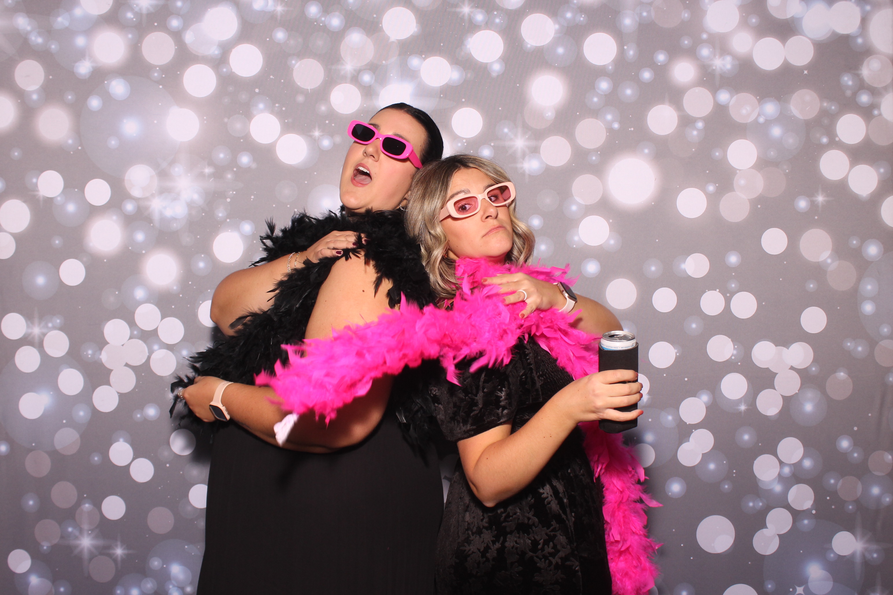 Lily & Jordan Wedding | View more photos from the event at gallery.photoboothcincy.com/u/PhotoBoothCincy/Lily-Jordan-Wedding