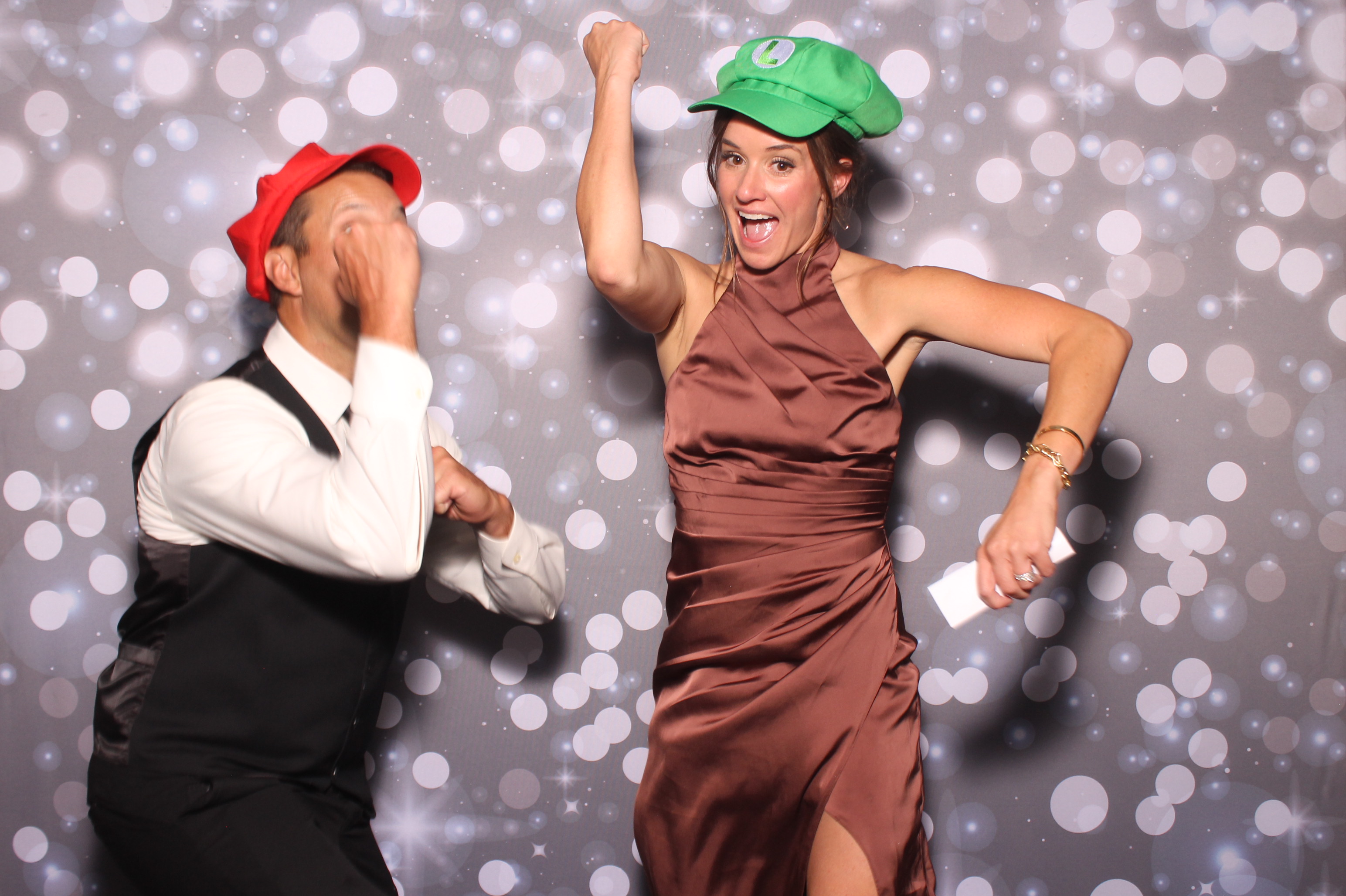 Lily & Jordan Wedding | View more photos from the event at gallery.photoboothcincy.com/u/PhotoBoothCincy/Lily-Jordan-Wedding