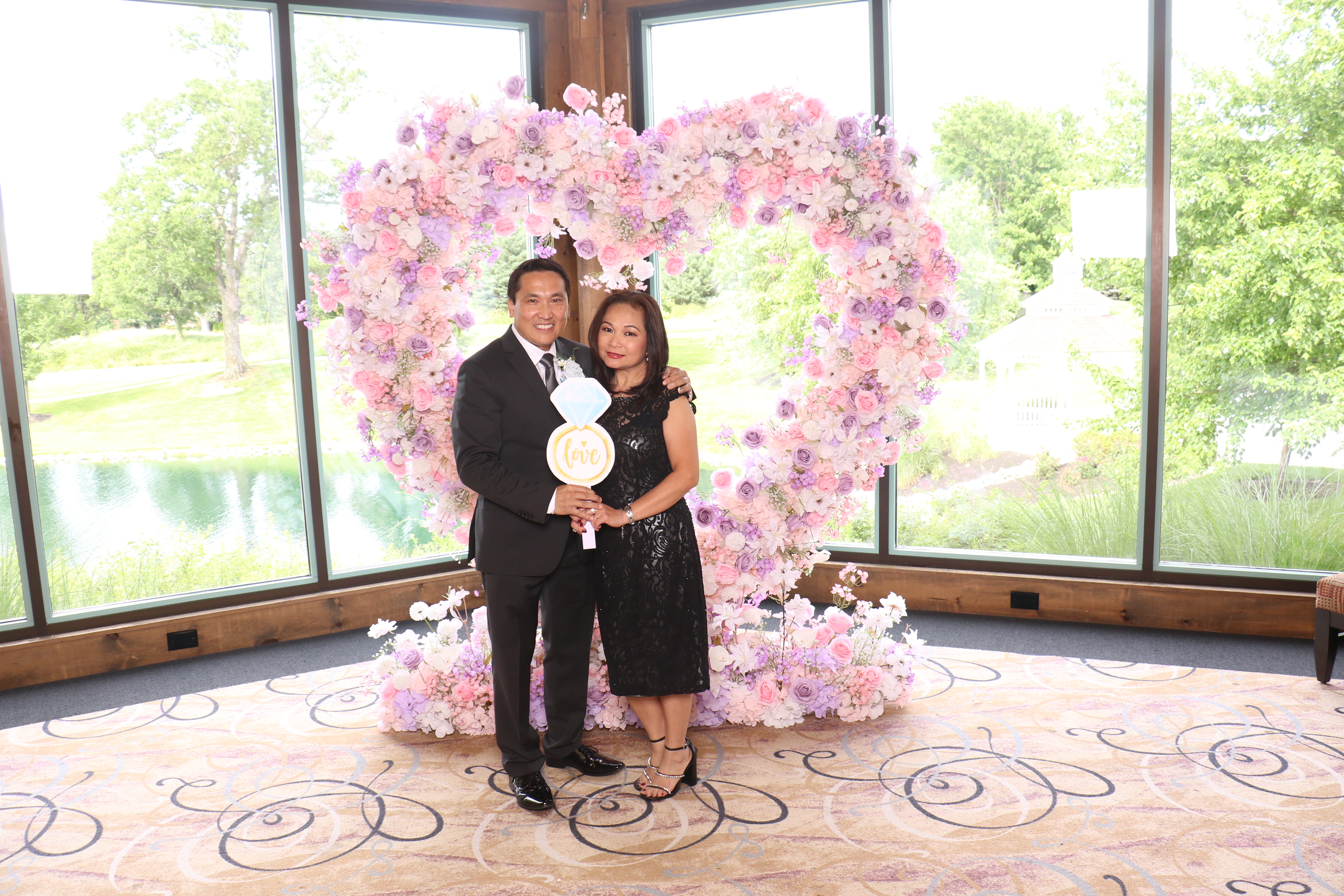 Linda & Tuan | View more photos from the event at gallery.photoboothcincy.com/u/PhotoBoothCincy/Linda-Tuan