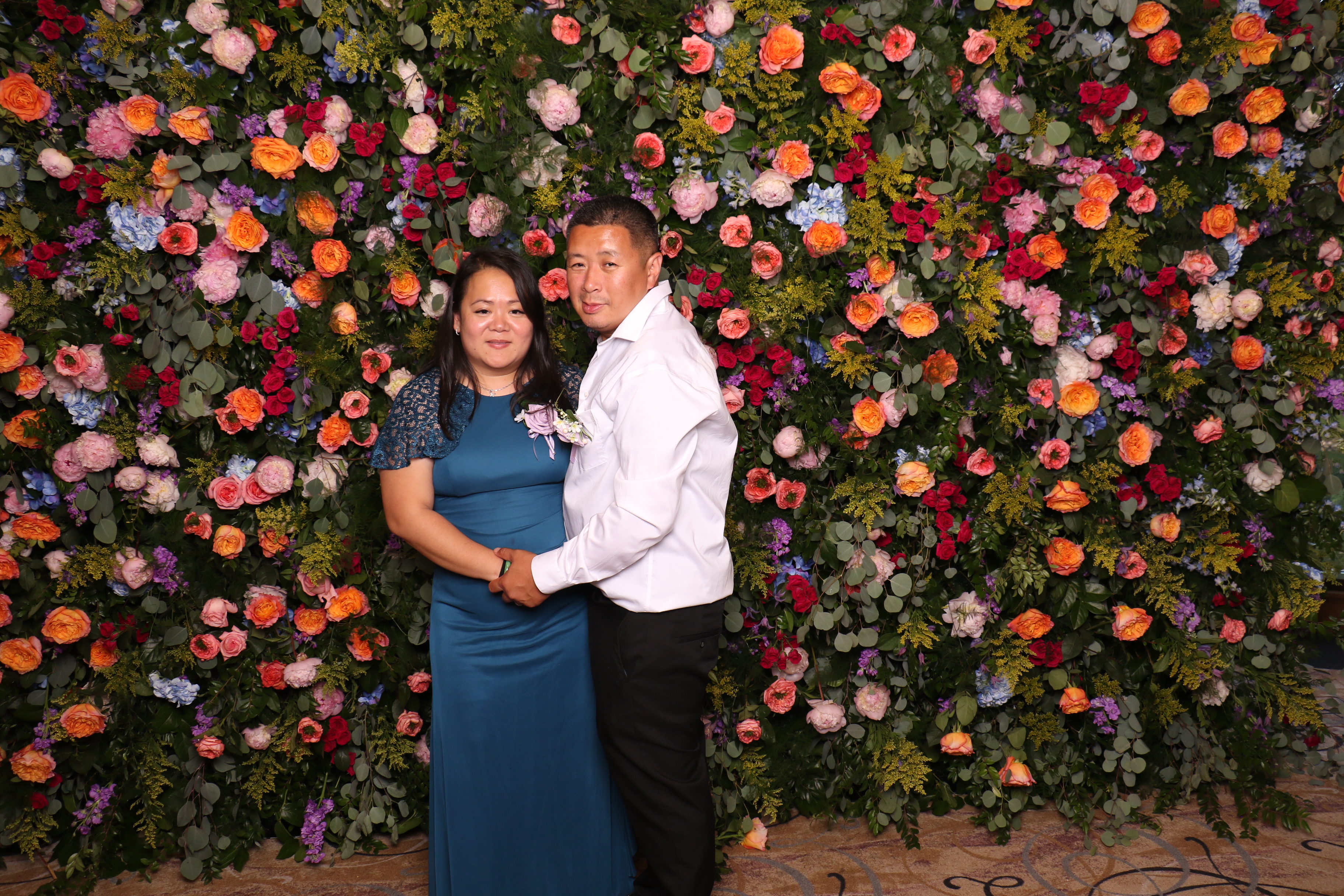 Linda & Tuan | View more photos from the event at gallery.photoboothcincy.com/u/PhotoBoothCincy/Linda-Tuan