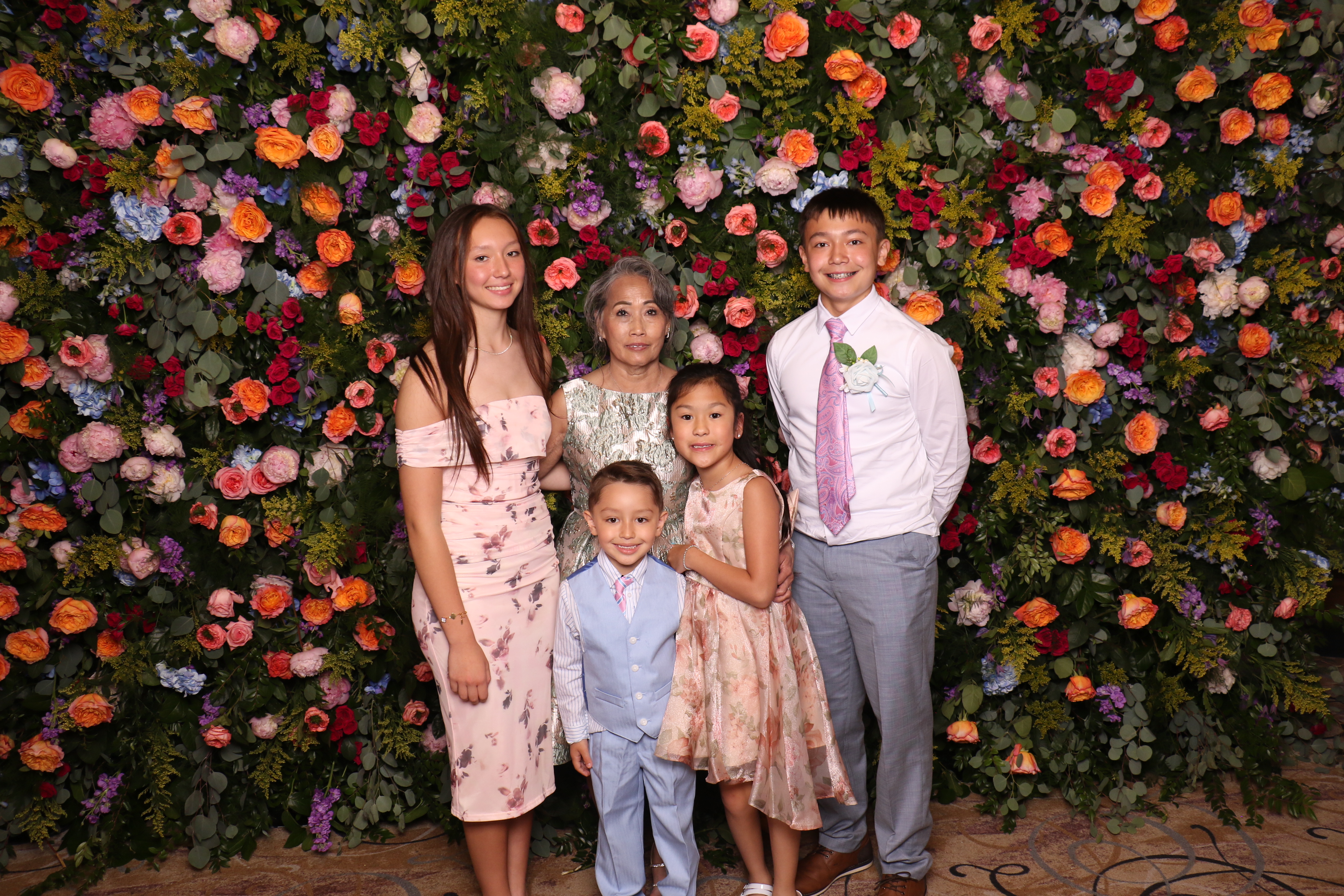 Linda & Tuan | View more photos from the event at gallery.photoboothcincy.com/u/PhotoBoothCincy/Linda-Tuan