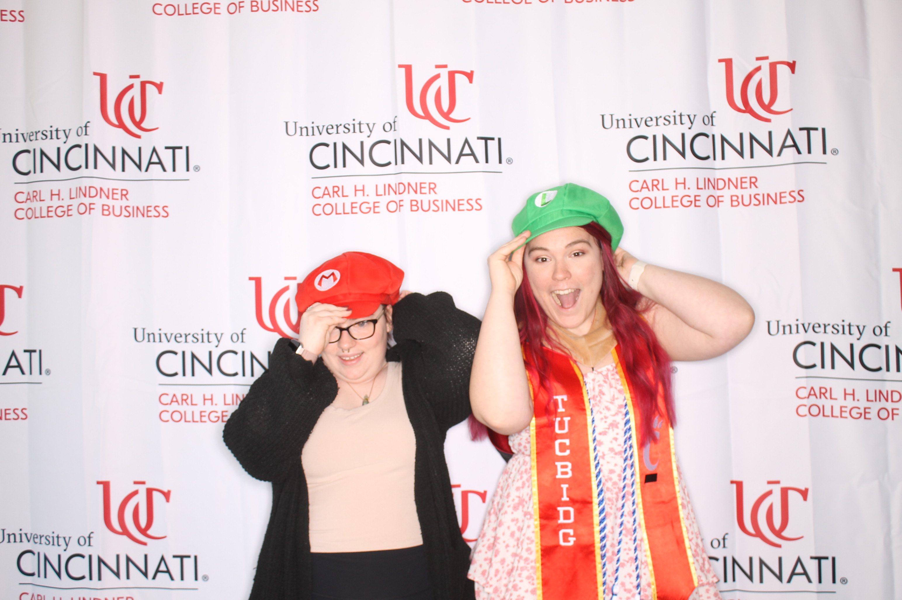 Linder College of Business Open House | View more photos from the event at gallery.photoboothcincy.com/u/PhotoBoothCincy/Linder-College-of-Business-Open-House