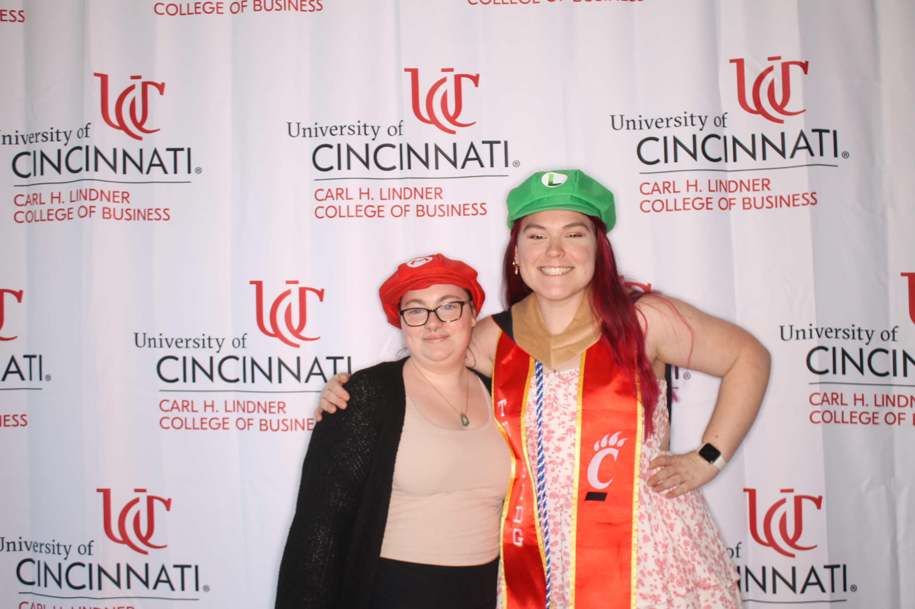 Linder College of Business Open House | View more photos from the event at gallery.photoboothcincy.com/u/PhotoBoothCincy/Linder-College-of-Business-Open-House