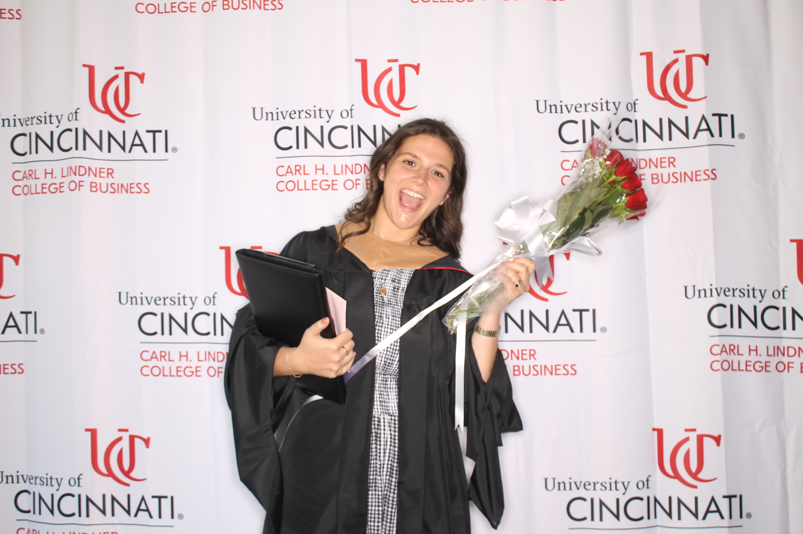 Linder College of Business Open House | View more photos from the event at gallery.photoboothcincy.com/u/PhotoBoothCincy/Linder-College-of-Business-Open-House