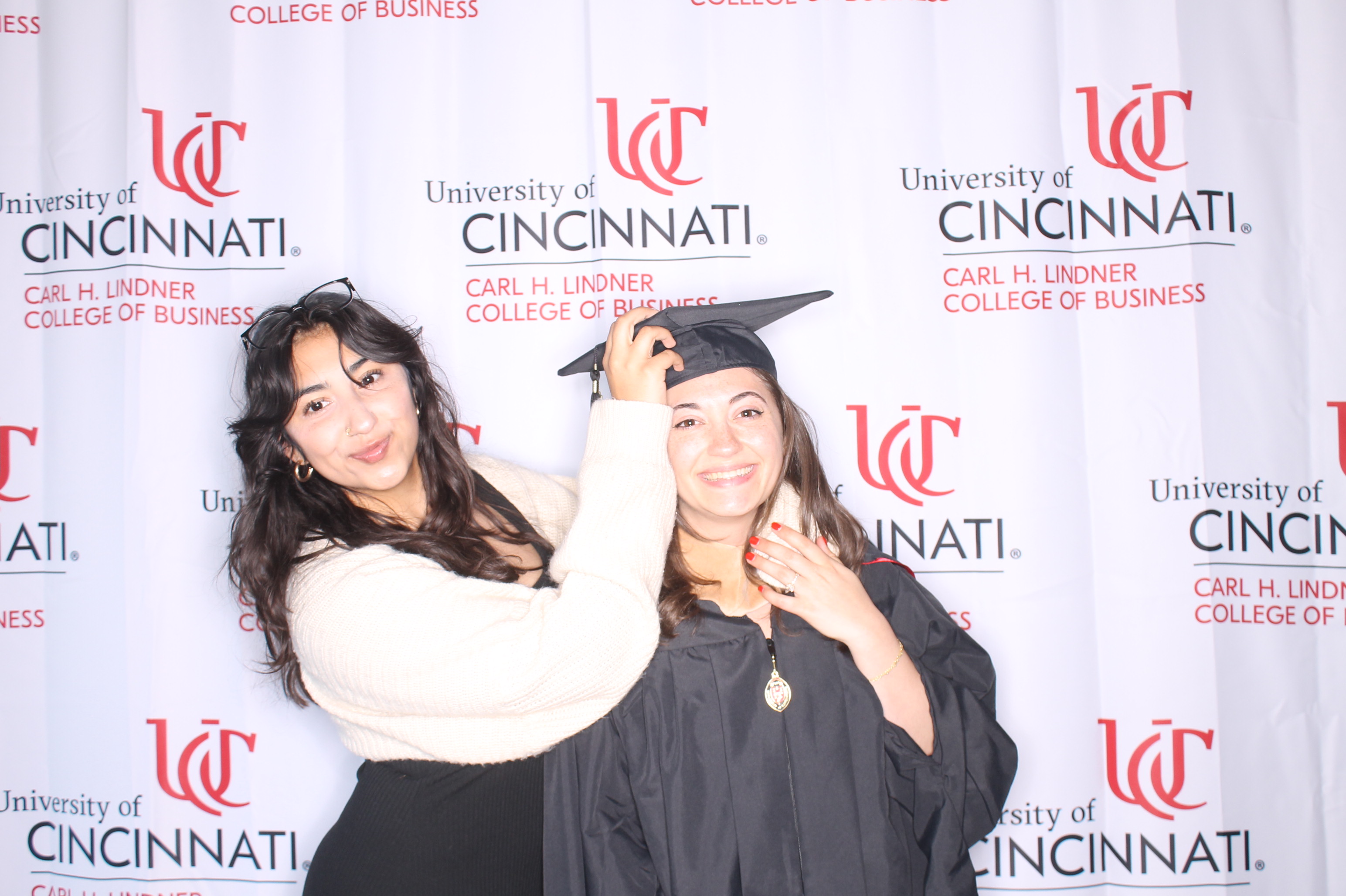 Linder College of Business Open House | View more photos from the event at gallery.photoboothcincy.com/u/PhotoBoothCincy/Linder-College-of-Business-Open-House