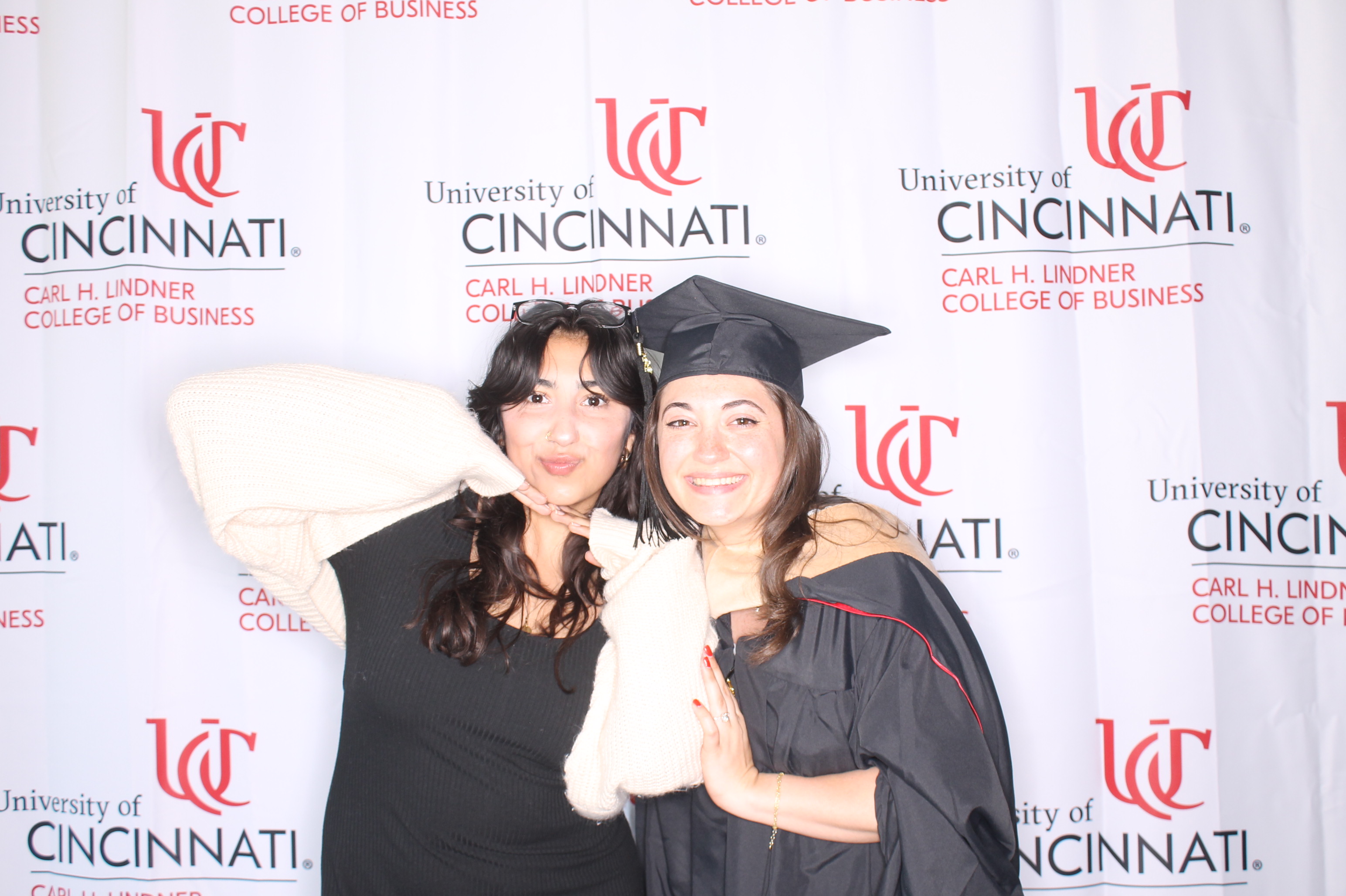 Linder College of Business Open House | View more photos from the event at gallery.photoboothcincy.com/u/PhotoBoothCincy/Linder-College-of-Business-Open-House