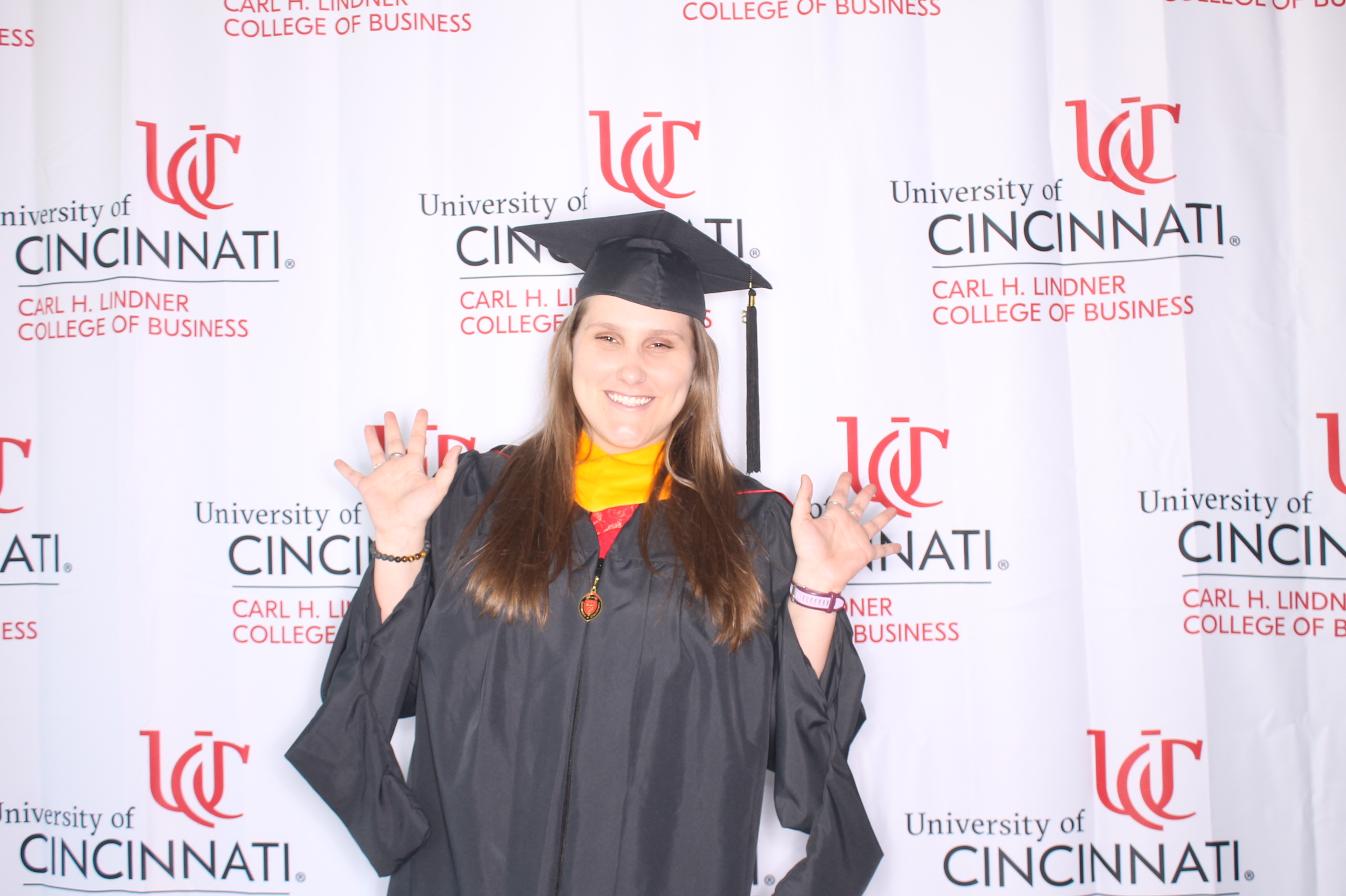 Linder College of Business Open House | View more photos from the event at gallery.photoboothcincy.com/u/PhotoBoothCincy/Linder-College-of-Business-Open-House