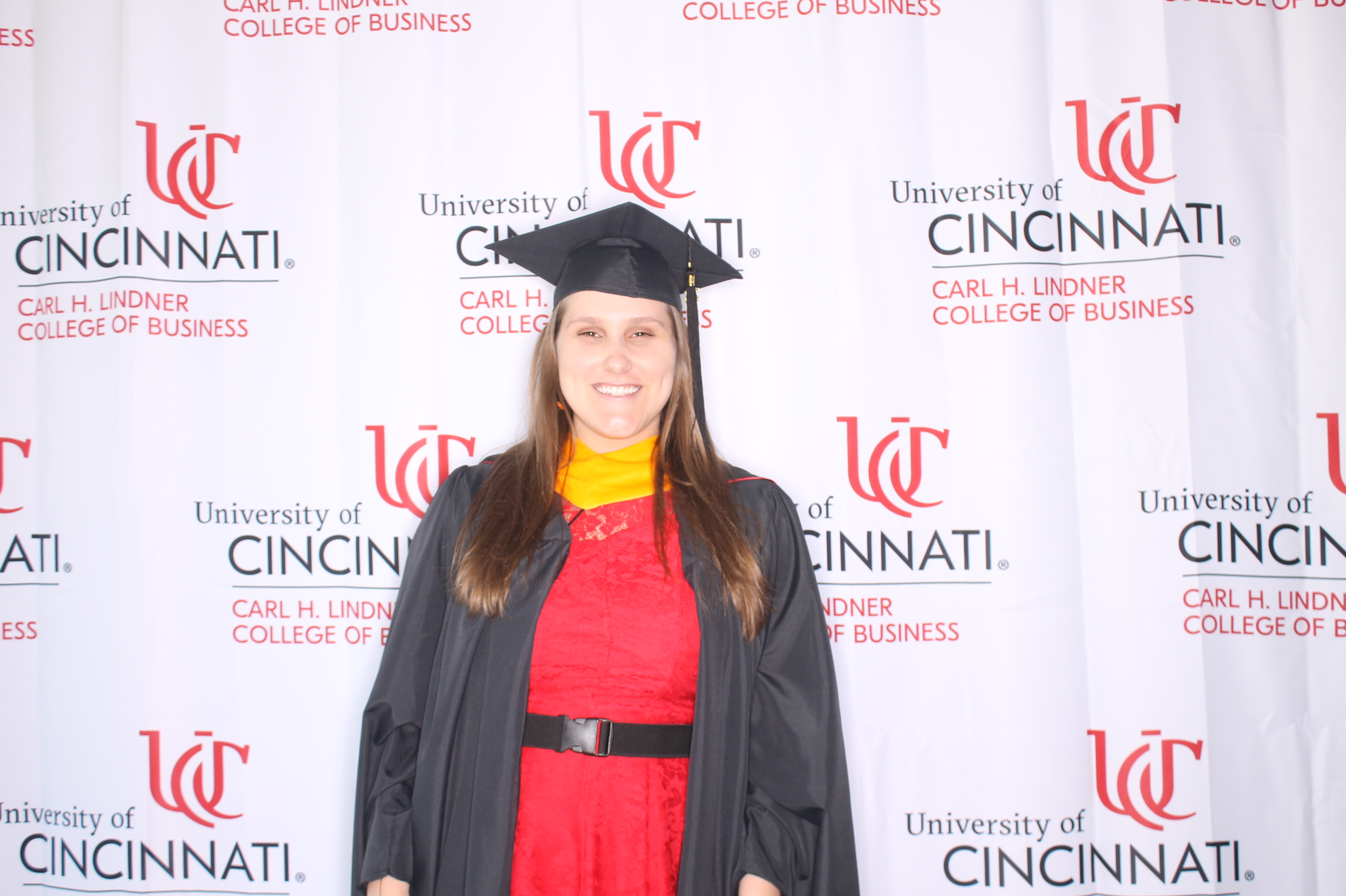 Linder College of Business Open House | View more photos from the event at gallery.photoboothcincy.com/u/PhotoBoothCincy/Linder-College-of-Business-Open-House