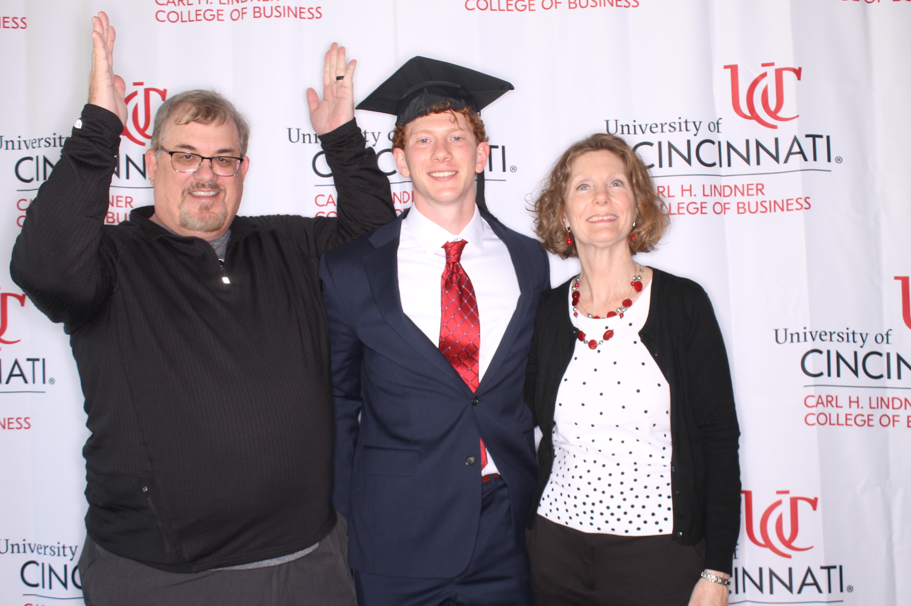 Linder College of Business Open House | View more photos from the event at gallery.photoboothcincy.com/u/PhotoBoothCincy/Linder-College-of-Business-Open-House