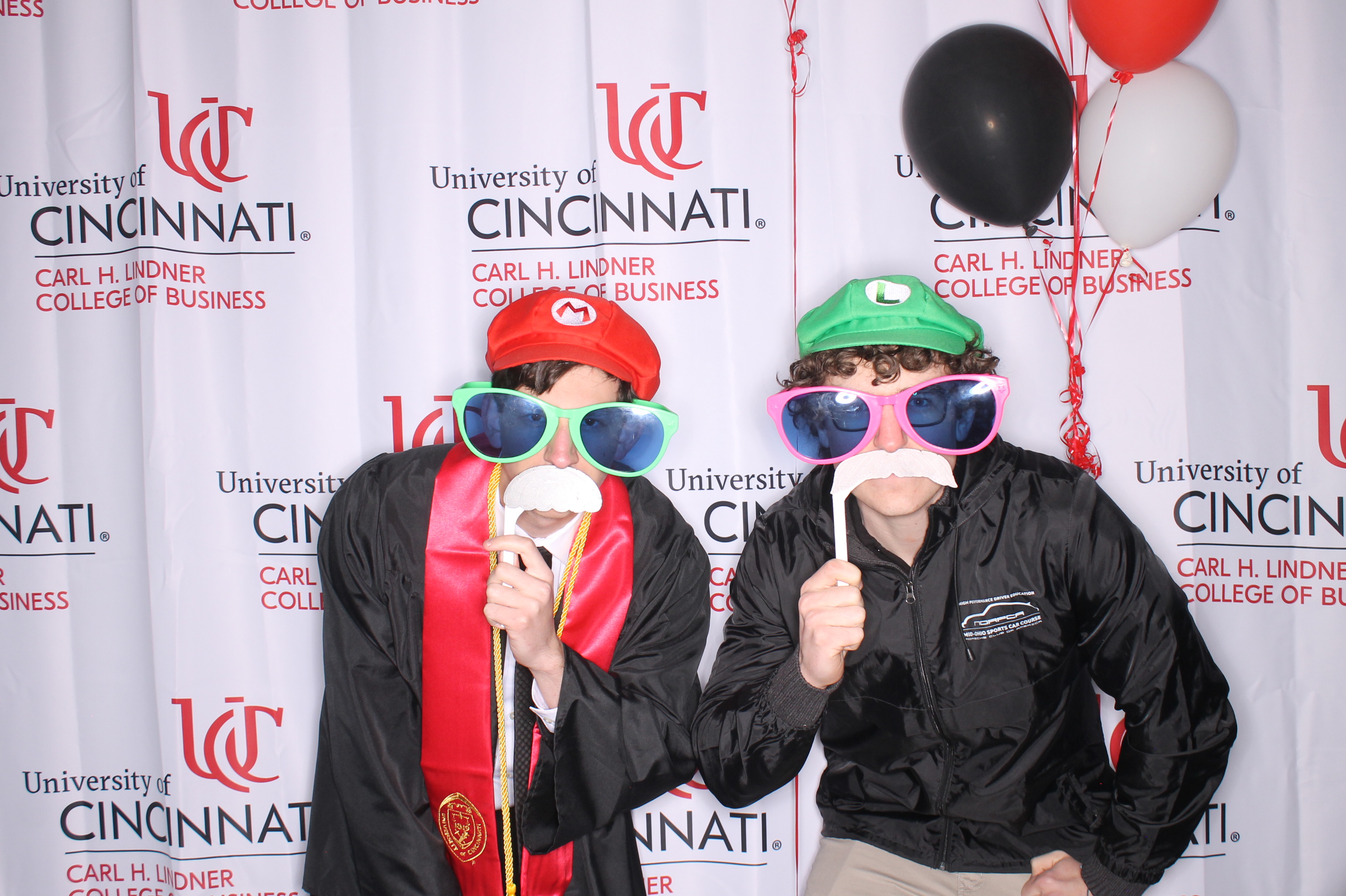  Linder College of Business Open House | View more photos from the event at gallery.photoboothcincy.com/u/PhotoBoothCincy/Linder-College-of-Business-Open-House-0