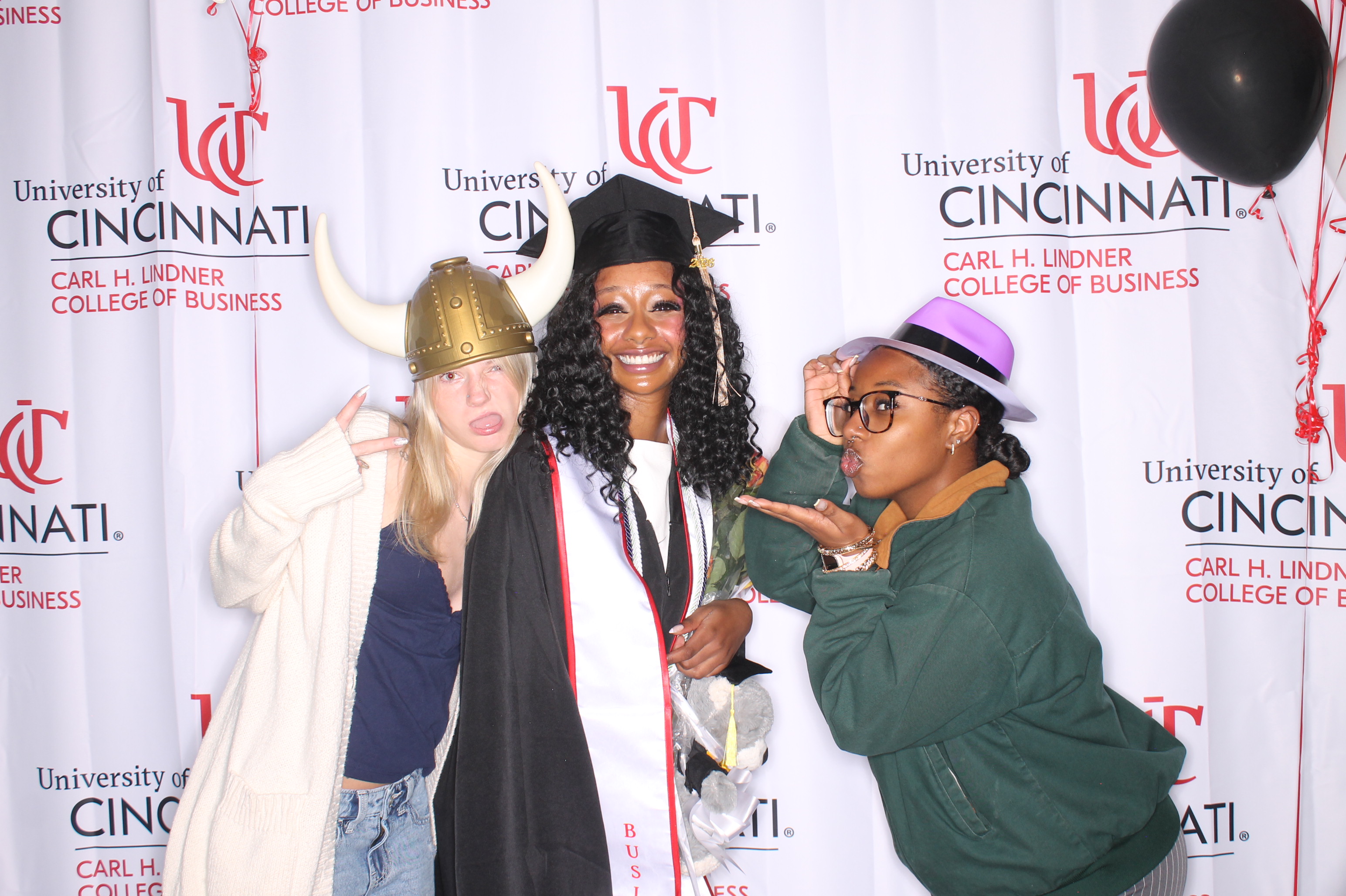  Linder College of Business Open House | View more photos from the event at gallery.photoboothcincy.com/u/PhotoBoothCincy/Linder-College-of-Business-Open-House-0