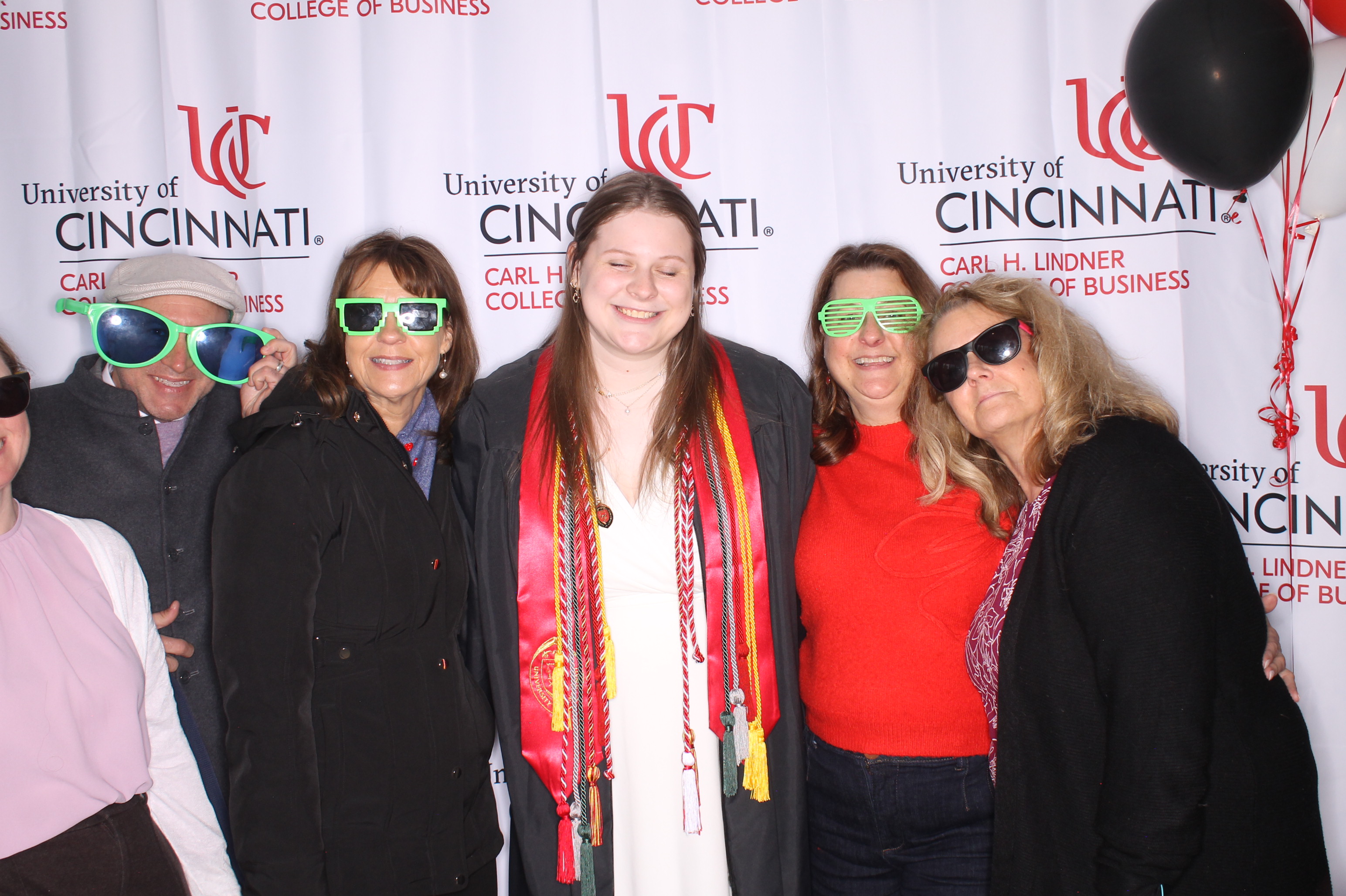 Linder College of Business Open House | View more photos from the event at gallery.photoboothcincy.com/u/PhotoBoothCincy/Linder-College-of-Business-Open-House-0