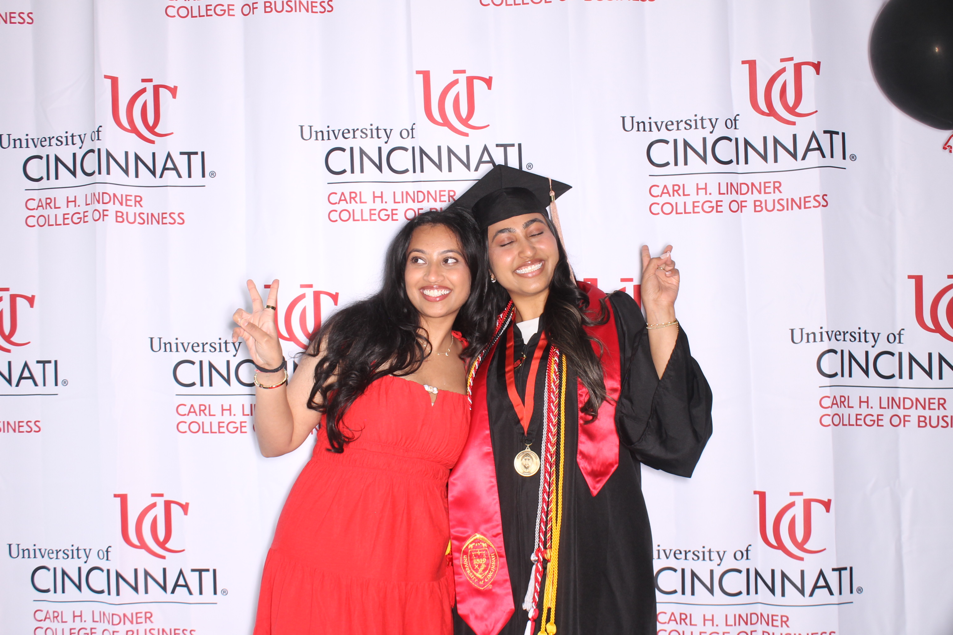  Linder College of Business Open House | View more photos from the event at gallery.photoboothcincy.com/u/PhotoBoothCincy/Linder-College-of-Business-Open-House-0