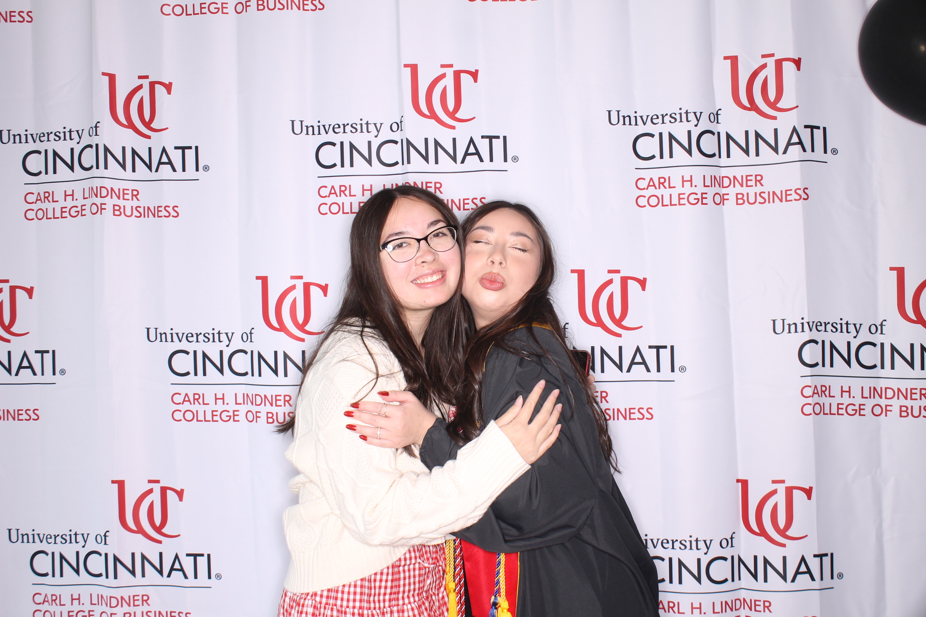  Linder College of Business Open House | View more photos from the event at gallery.photoboothcincy.com/u/PhotoBoothCincy/Linder-College-of-Business-Open-House-0