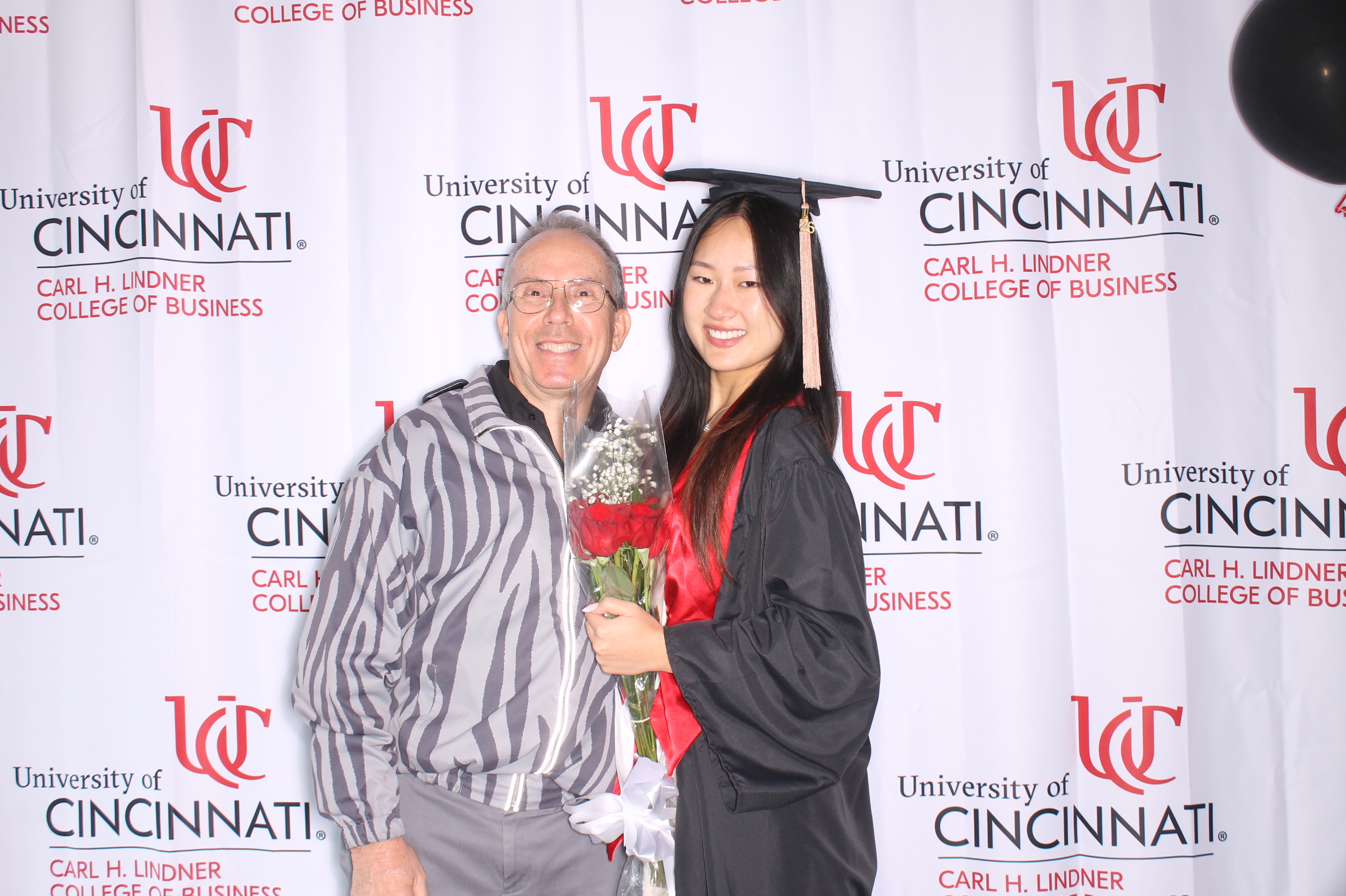  Linder College of Business Open House | View more photos from the event at gallery.photoboothcincy.com/u/PhotoBoothCincy/Linder-College-of-Business-Open-House-0