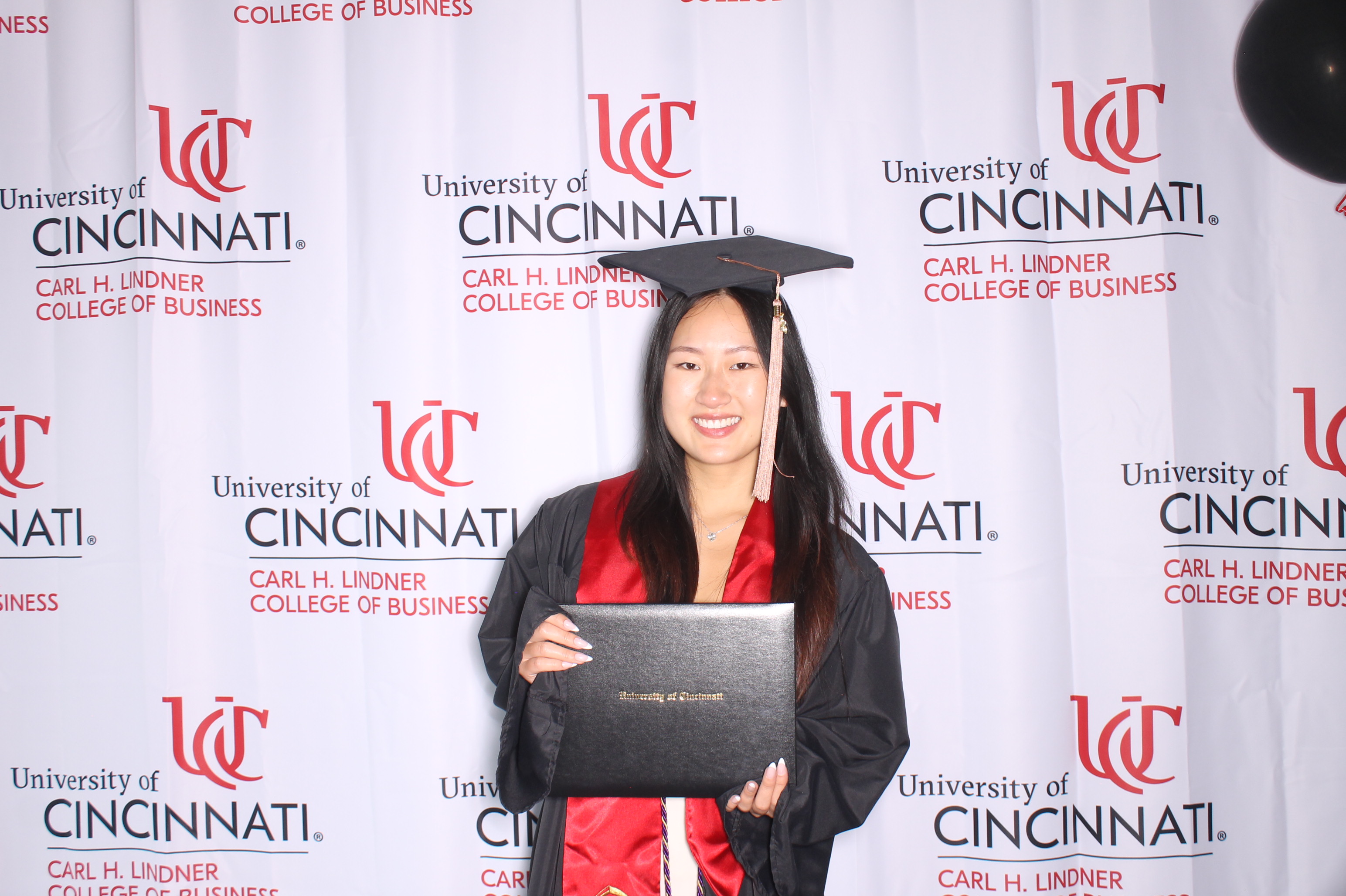  Linder College of Business Open House | View more photos from the event at gallery.photoboothcincy.com/u/PhotoBoothCincy/Linder-College-of-Business-Open-House-0