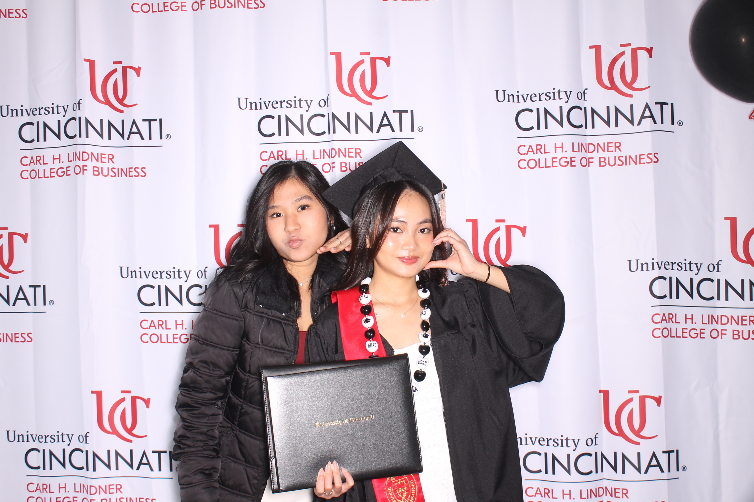  Linder College of Business Open House | View more photos from the event at gallery.photoboothcincy.com/u/PhotoBoothCincy/Linder-College-of-Business-Open-House-0