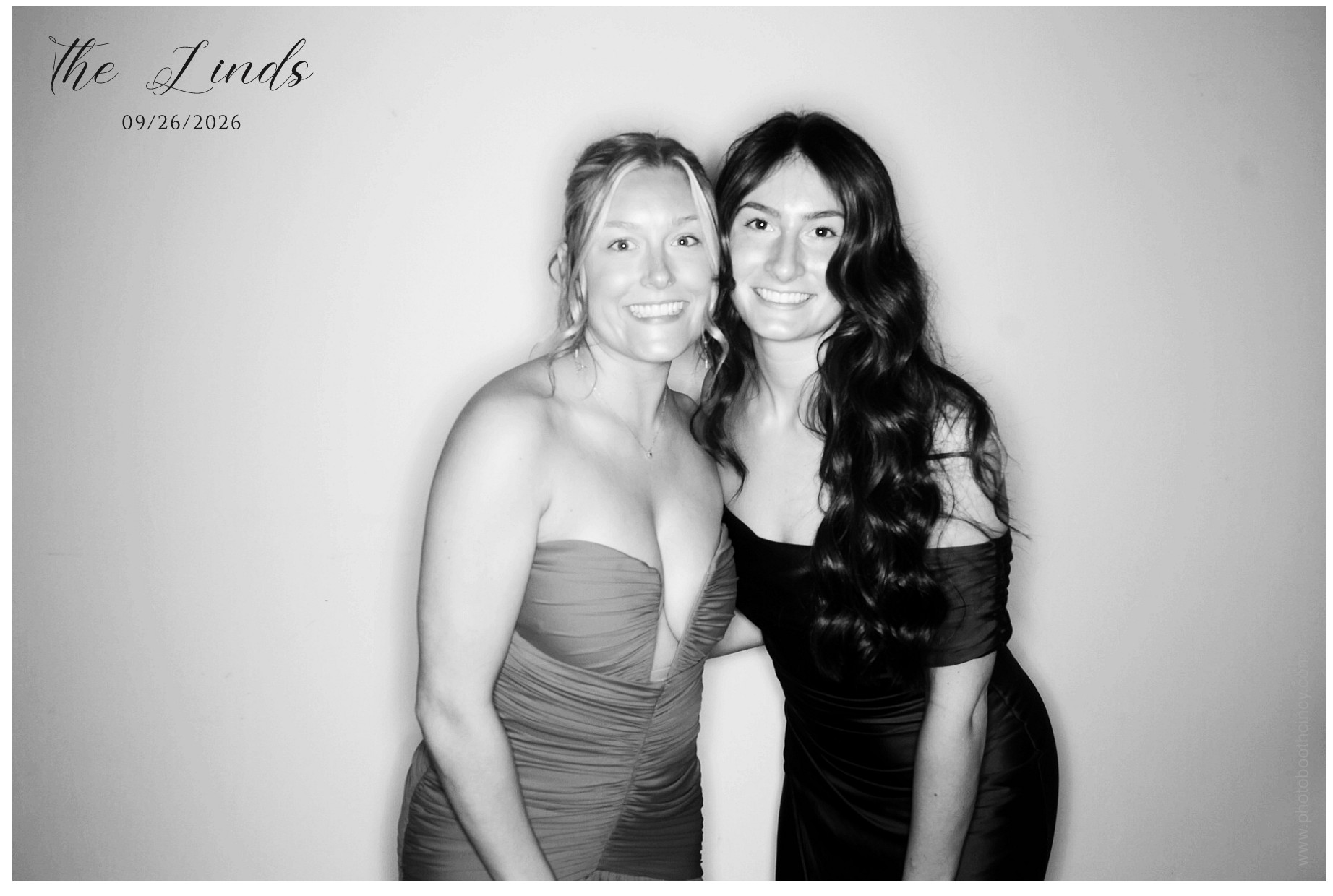 Linds Reception | View more photos from the event at gallery.photoboothcincy.com/u/PhotoBoothCincy/Linds-Reception