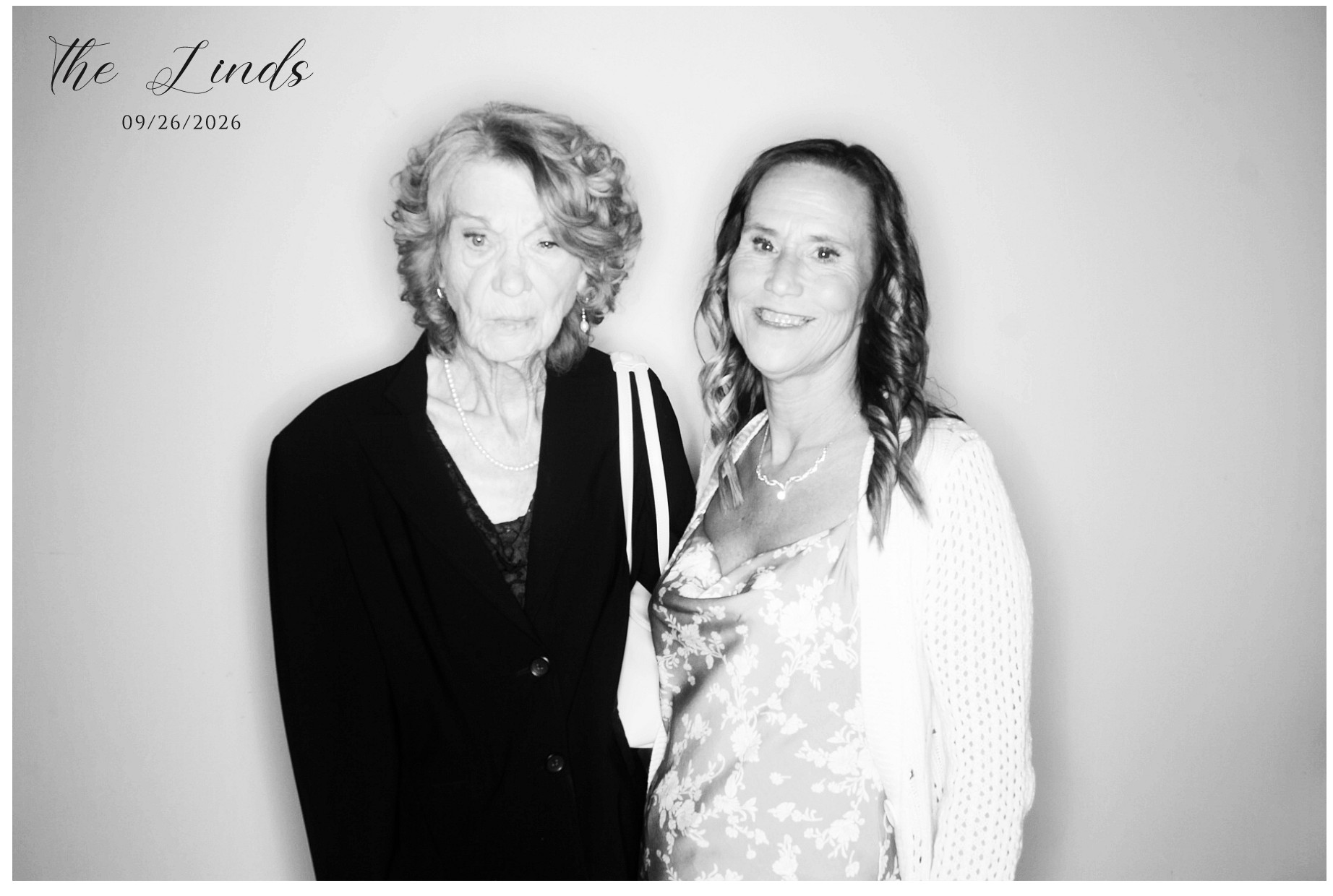 Linds Reception | View more photos from the event at gallery.photoboothcincy.com/u/PhotoBoothCincy/Linds-Reception