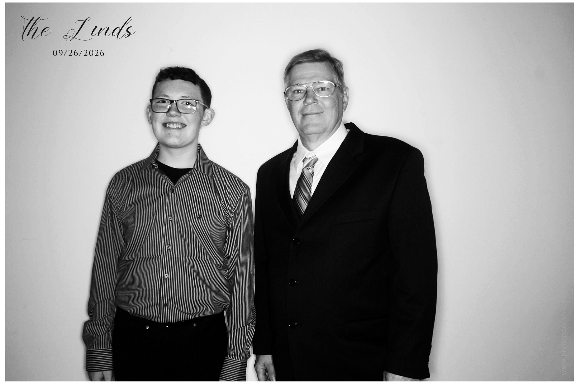 Linds Reception | View more photos from the event at gallery.photoboothcincy.com/u/PhotoBoothCincy/Linds-Reception