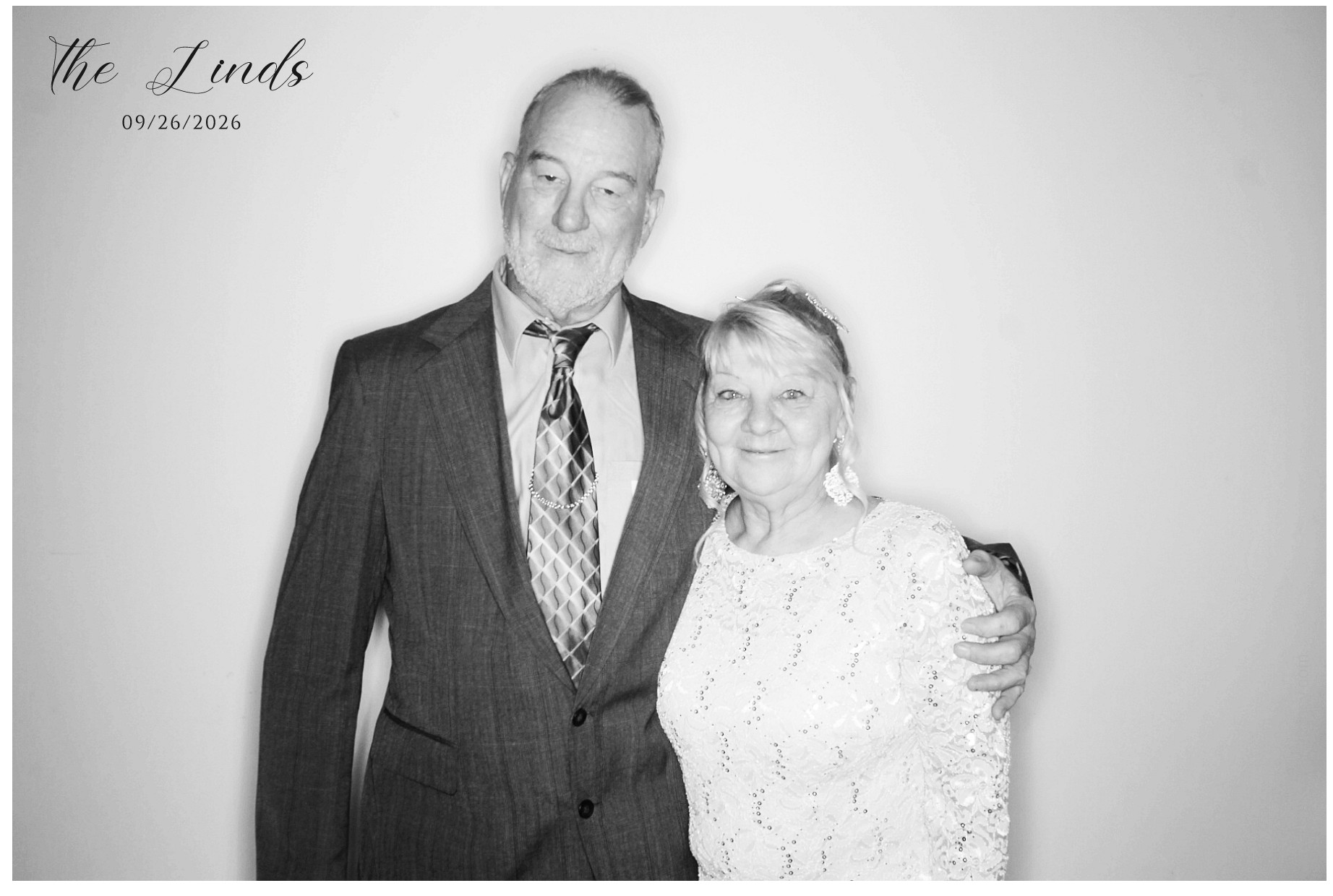 Linds Reception | View more photos from the event at gallery.photoboothcincy.com/u/PhotoBoothCincy/Linds-Reception