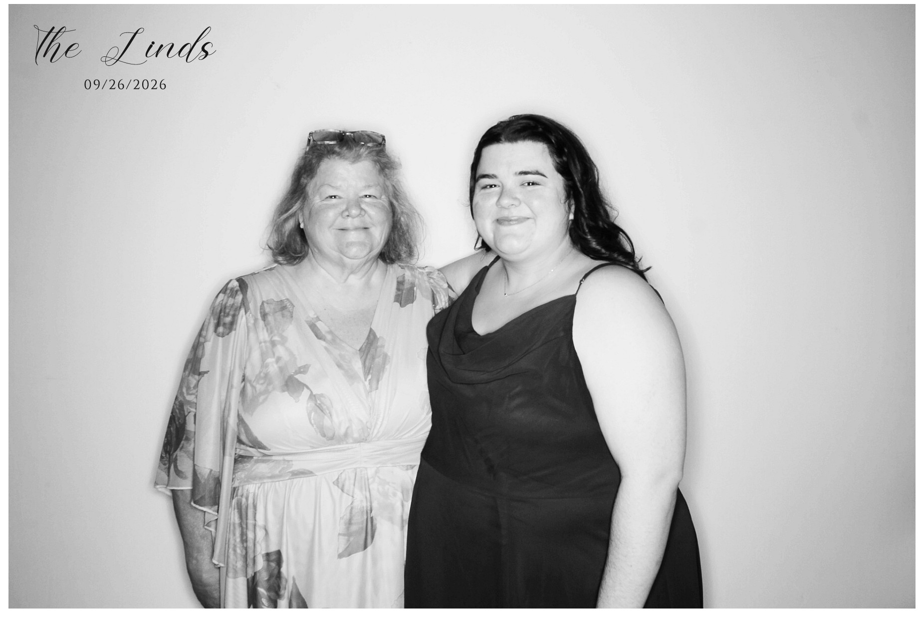 Linds Reception | View more photos from the event at gallery.photoboothcincy.com/u/PhotoBoothCincy/Linds-Reception