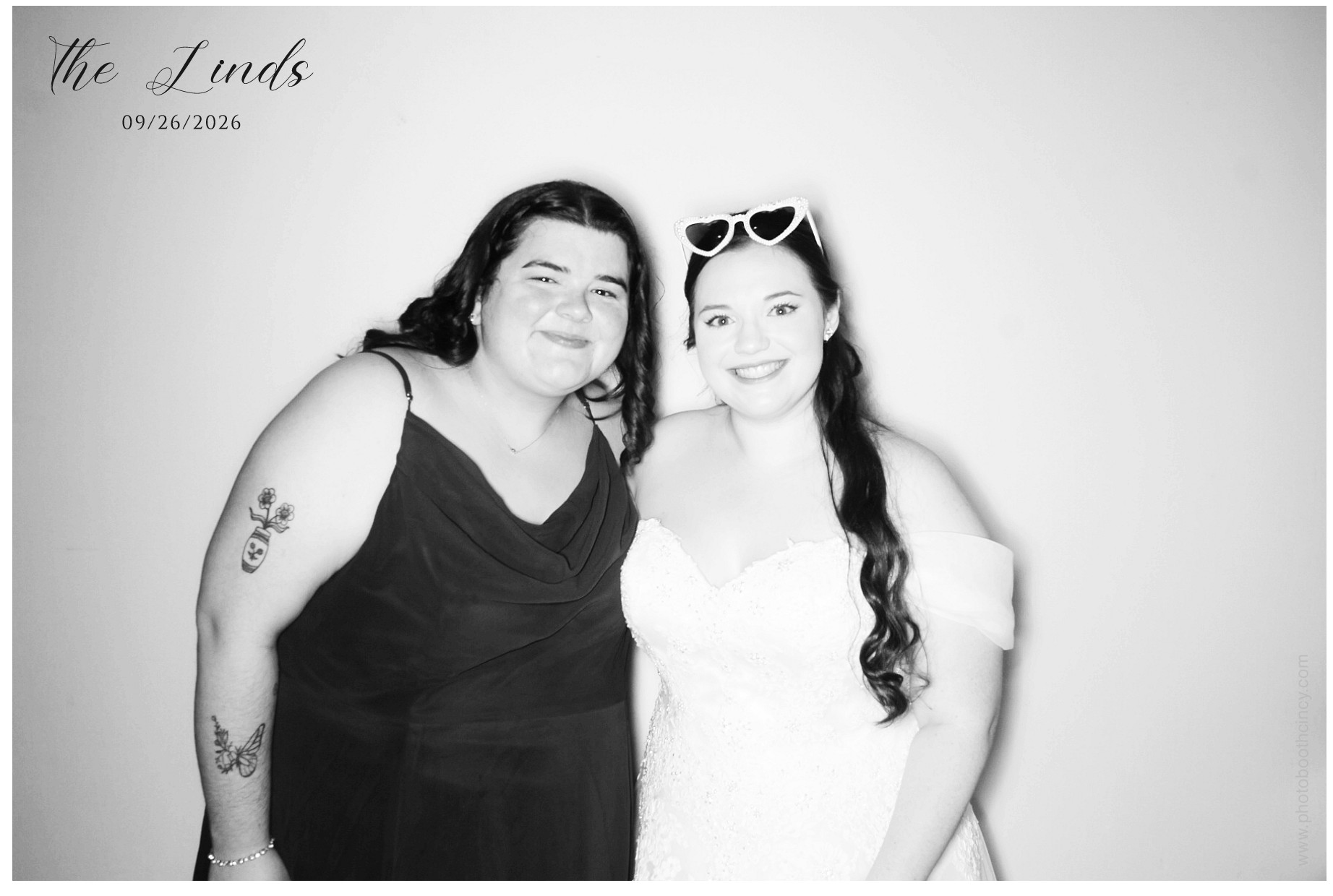 Linds Reception | View more photos from the event at gallery.photoboothcincy.com/u/PhotoBoothCincy/Linds-Reception