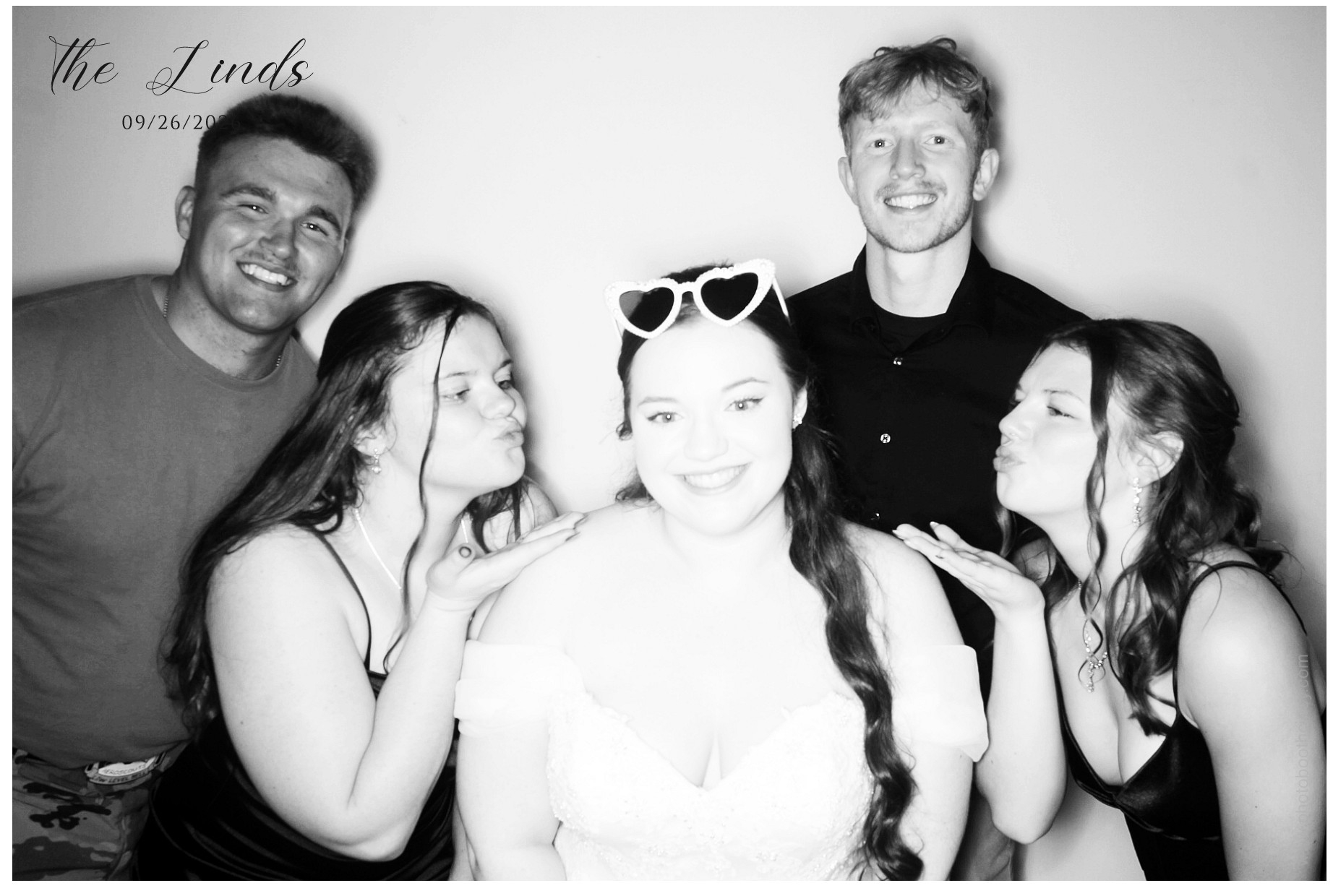 Linds Reception | View more photos from the event at gallery.photoboothcincy.com/u/PhotoBoothCincy/Linds-Reception